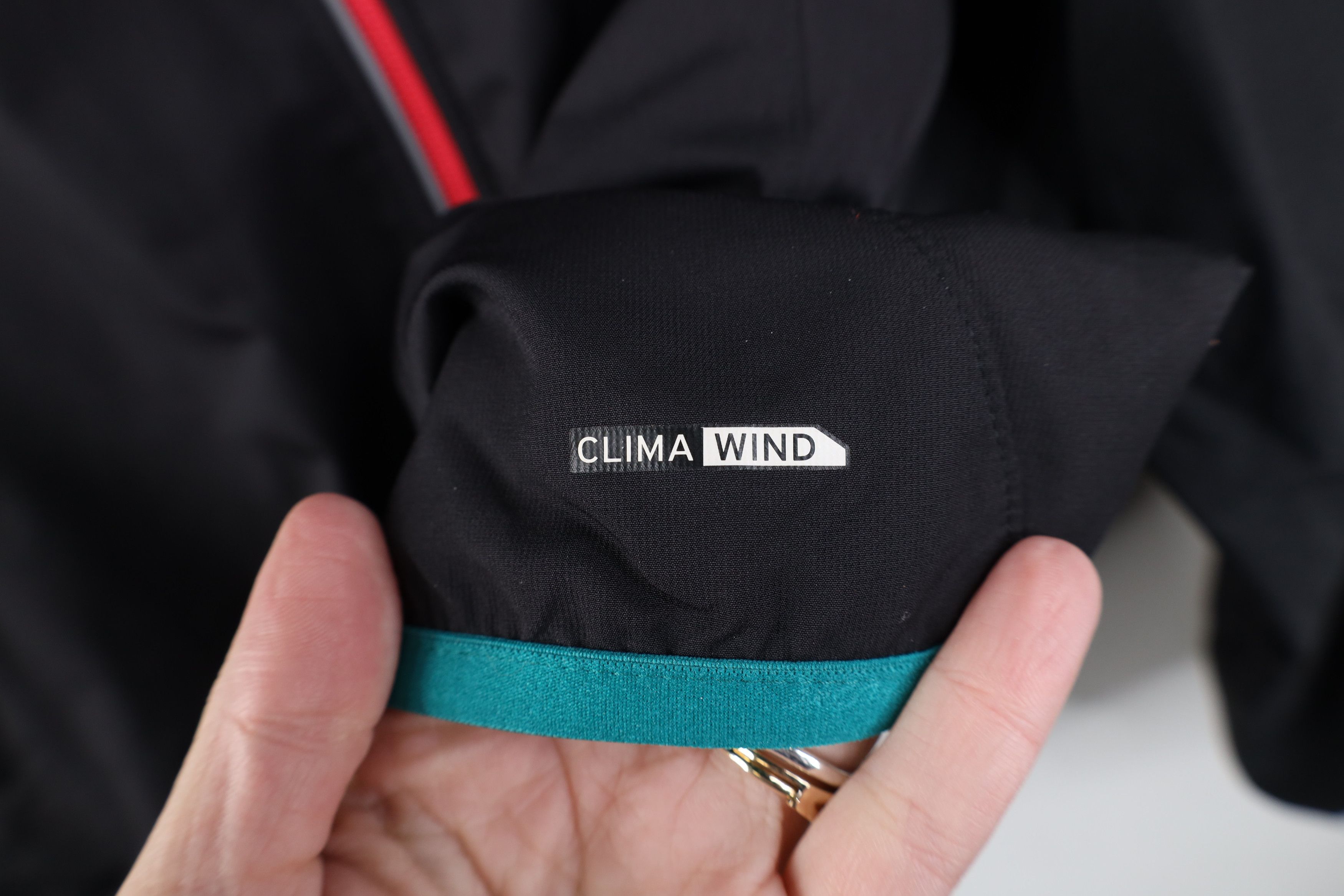 Salomon Salomon ClimaWind Full Zip Running Hiking Jacket Black Size L / US 10 / IT 46 - 5 Thumbnail