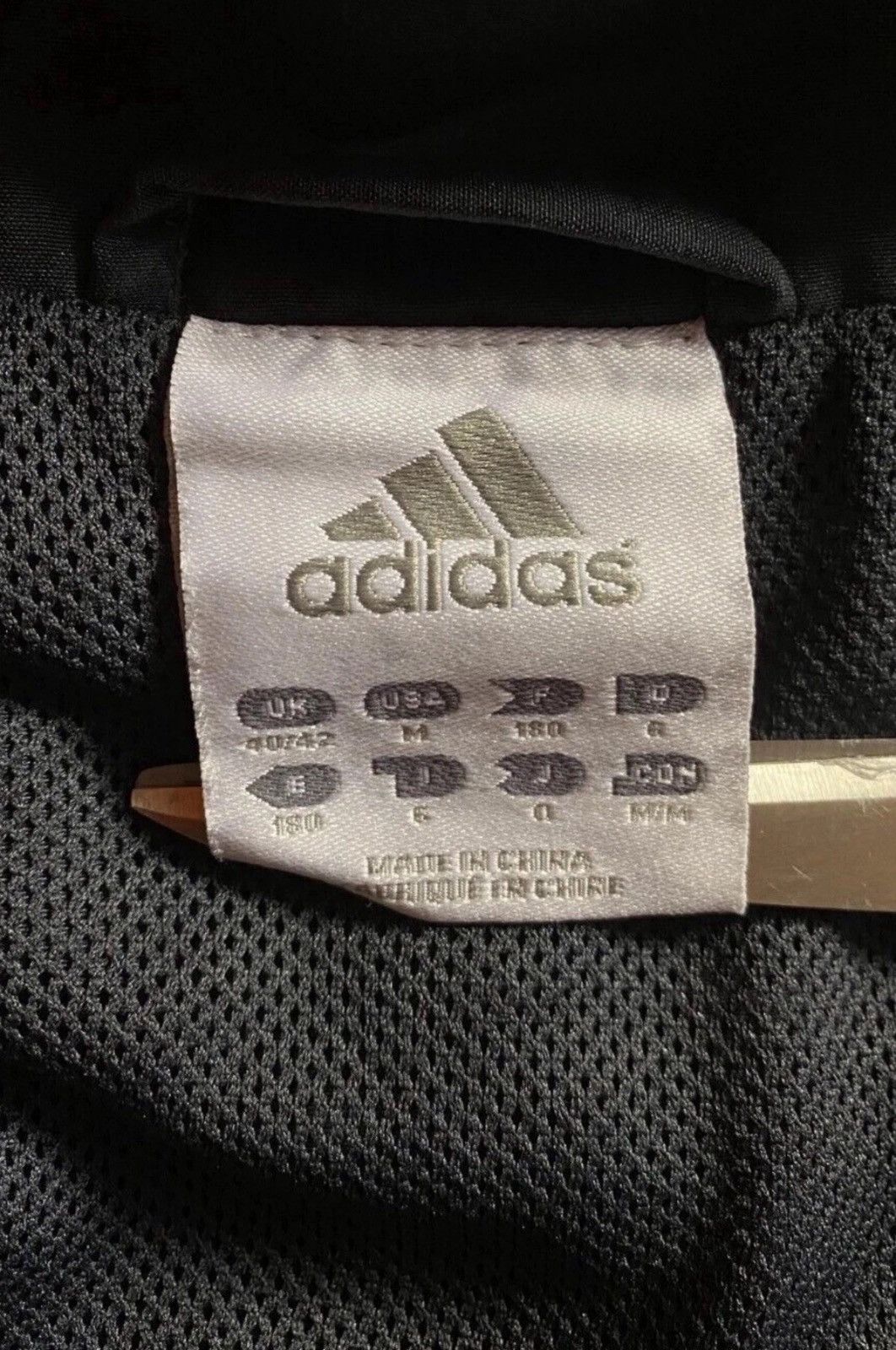 Adidas Adidas 2009/2010 Liverpool jacket Size US M / EU 48-50 / 2 - 3 Thumbnail