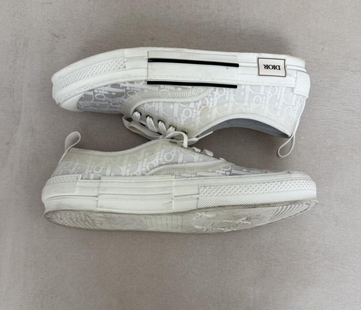 Dior Dior B23 Low Oblique Canvas Sneakers Size 46 / US 13 White Size US 13 / EU 46 - 1 Thumbnail