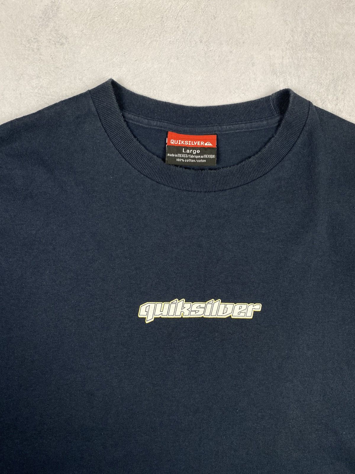 Vintage Vintage Quicksilver Long Sleeve Y2K Surfwear Skater Retro Size US L / EU 52-54 / 3 - 8 Thumbnail