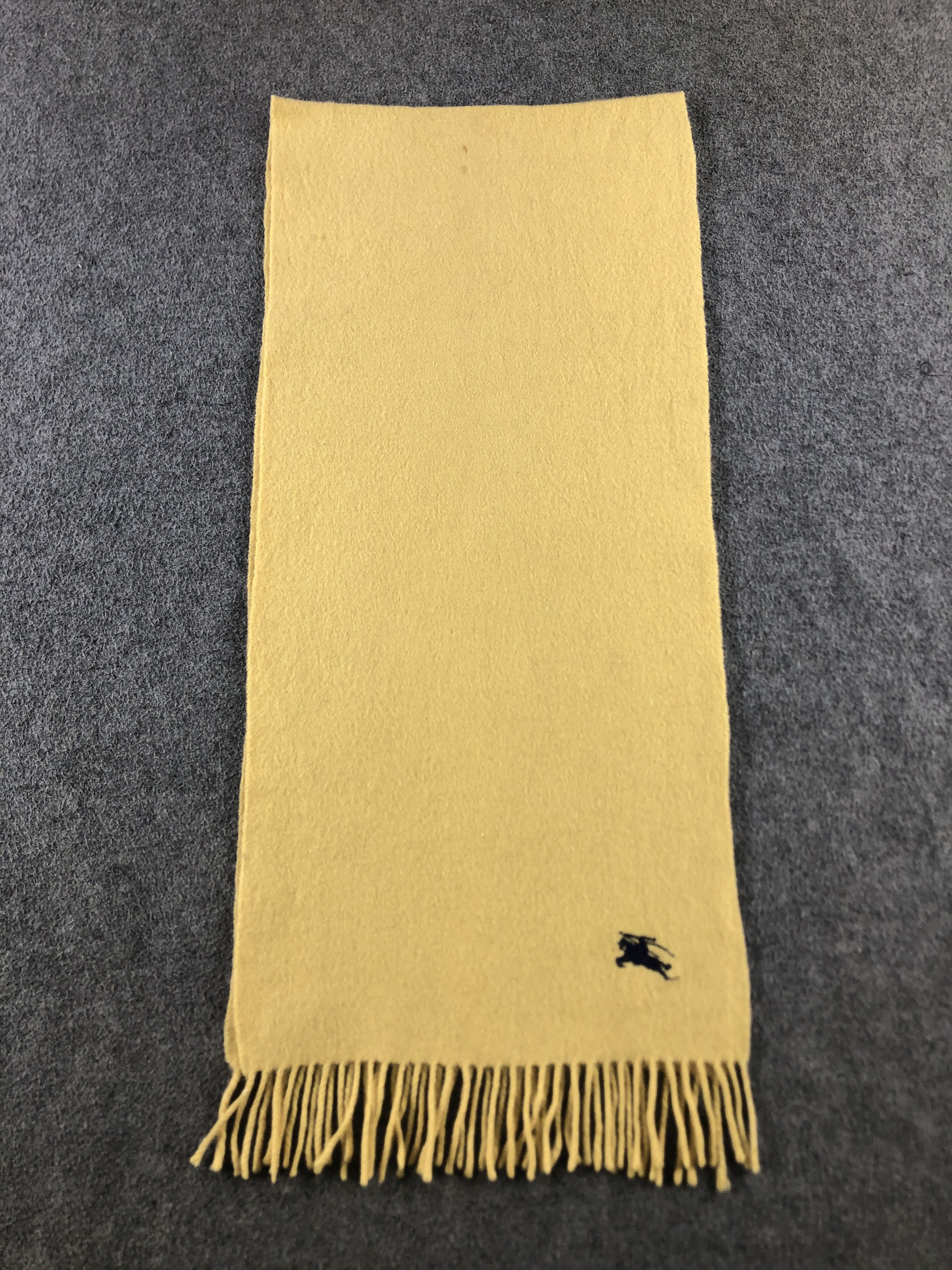 Burberry Burberry Scarf / Muffler / Neckwear P910 Size ONE SIZE - 2 Thumbnail