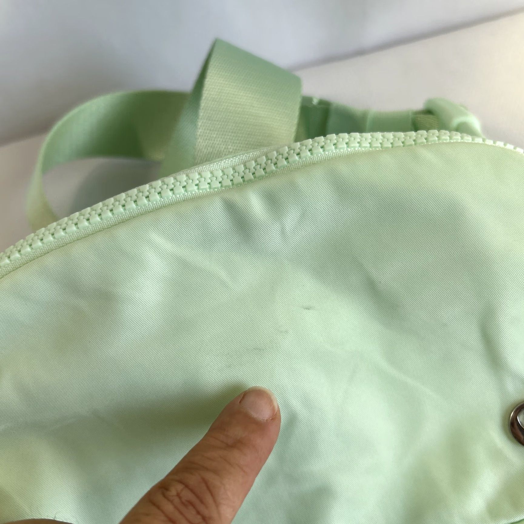 Lululemon LULULEMON Everywhere Belt Bag Women Mint Green Nylon Size ONE SIZE - 4 Thumbnail