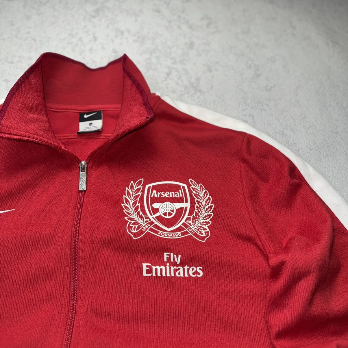 Nike Vintage 2011 Nike Arsenal Football Track Jacket Size US XL / EU 56 / 4 - 7 Thumbnail