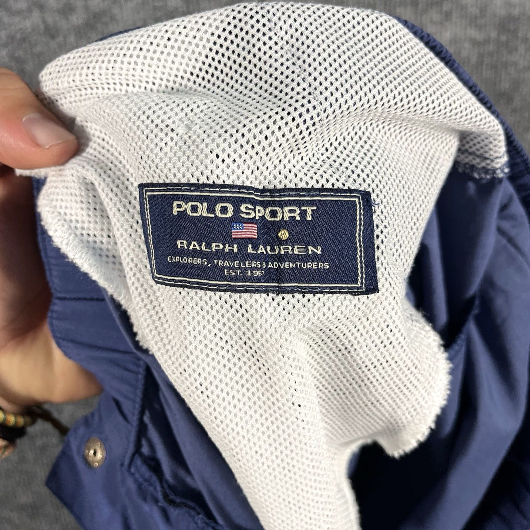 Vintage VINTAGE Ralph Lauren Polo Sport Shorts Mens XL Blue Belted Nylon Cargo 90s Belted Cargo Pocket Lightweight 8 in Inseam Regular Rise 90s Theme Mens Size US XL / EU 56 / 4 - 5 Thumbnail