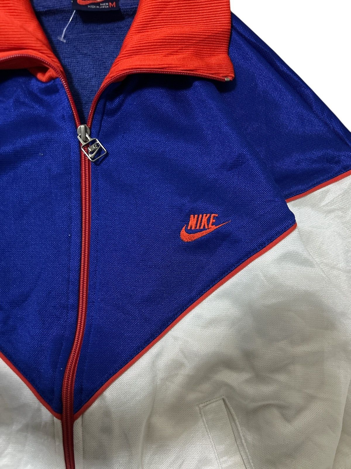 Nike Rare Vintage 70s/80s Nike V-Shape Track Jacket Made In Japan Size US M / EU 48-50 / 2 - 2 Thumbnail