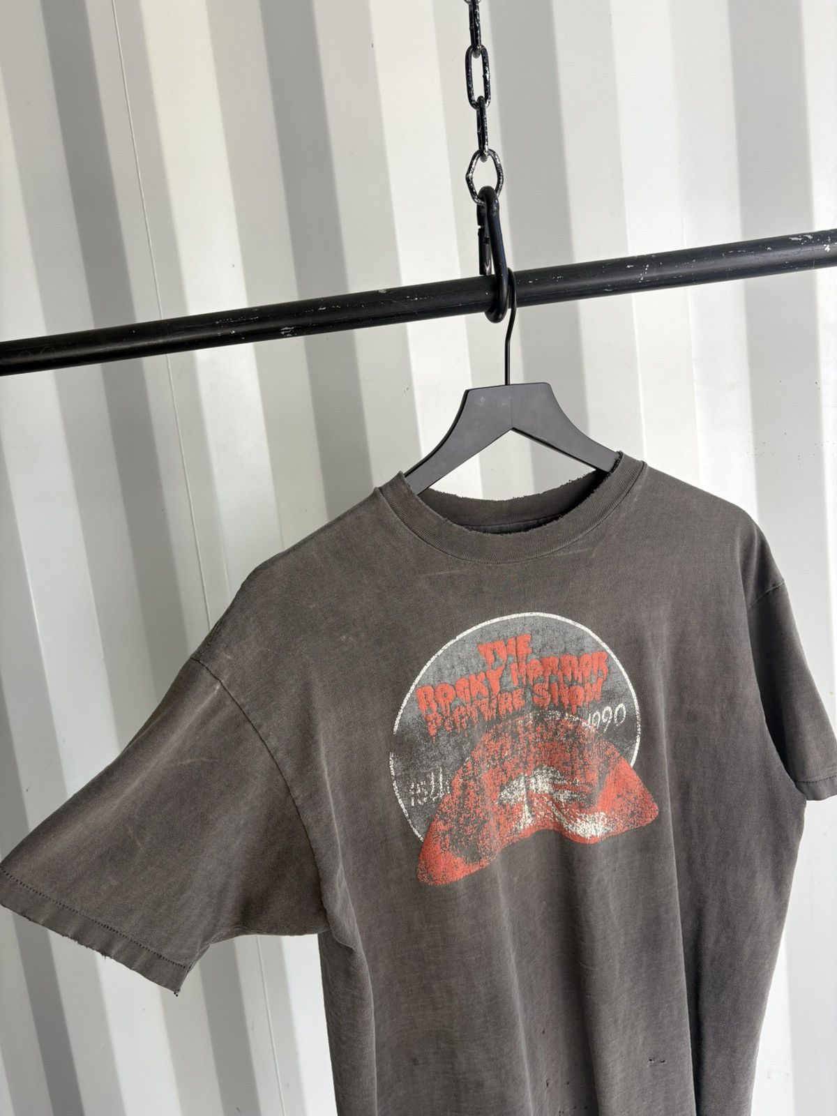 Vintage Vintage Rocky Horror Show Shirt Faded Distressed GRUNGE Band Size US L / EU 52-54 / 3 - 4 Thumbnail