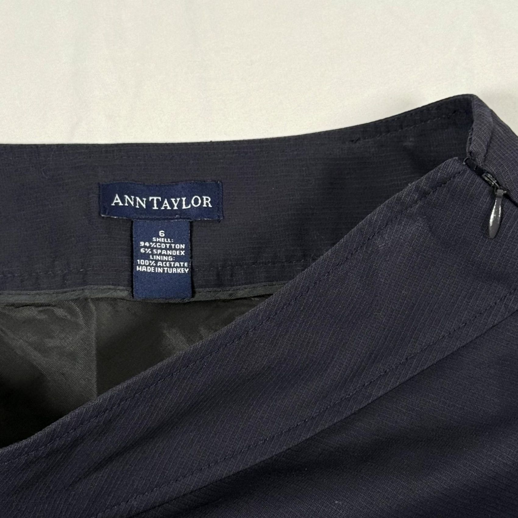Ann Taylor VINTAGE? No. Size 28" / US 6 / IT 42 - 3 Thumbnail