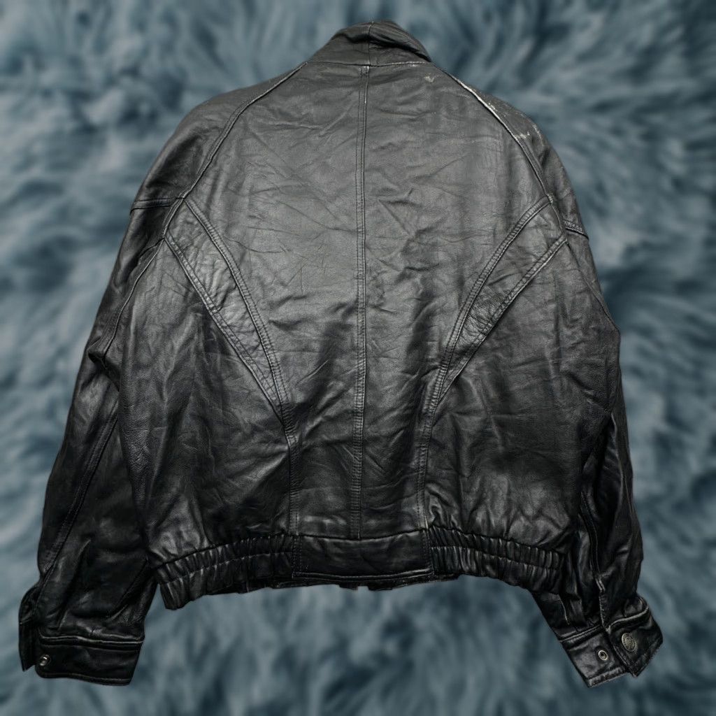 Vintage VINTAGE Wilsons Leather Bomber Moto Jacket Mens Large Black Zip Rider Leather Moto Jacket L Mens Size US L / EU 52-54 / 3 - 1 Thumbnail