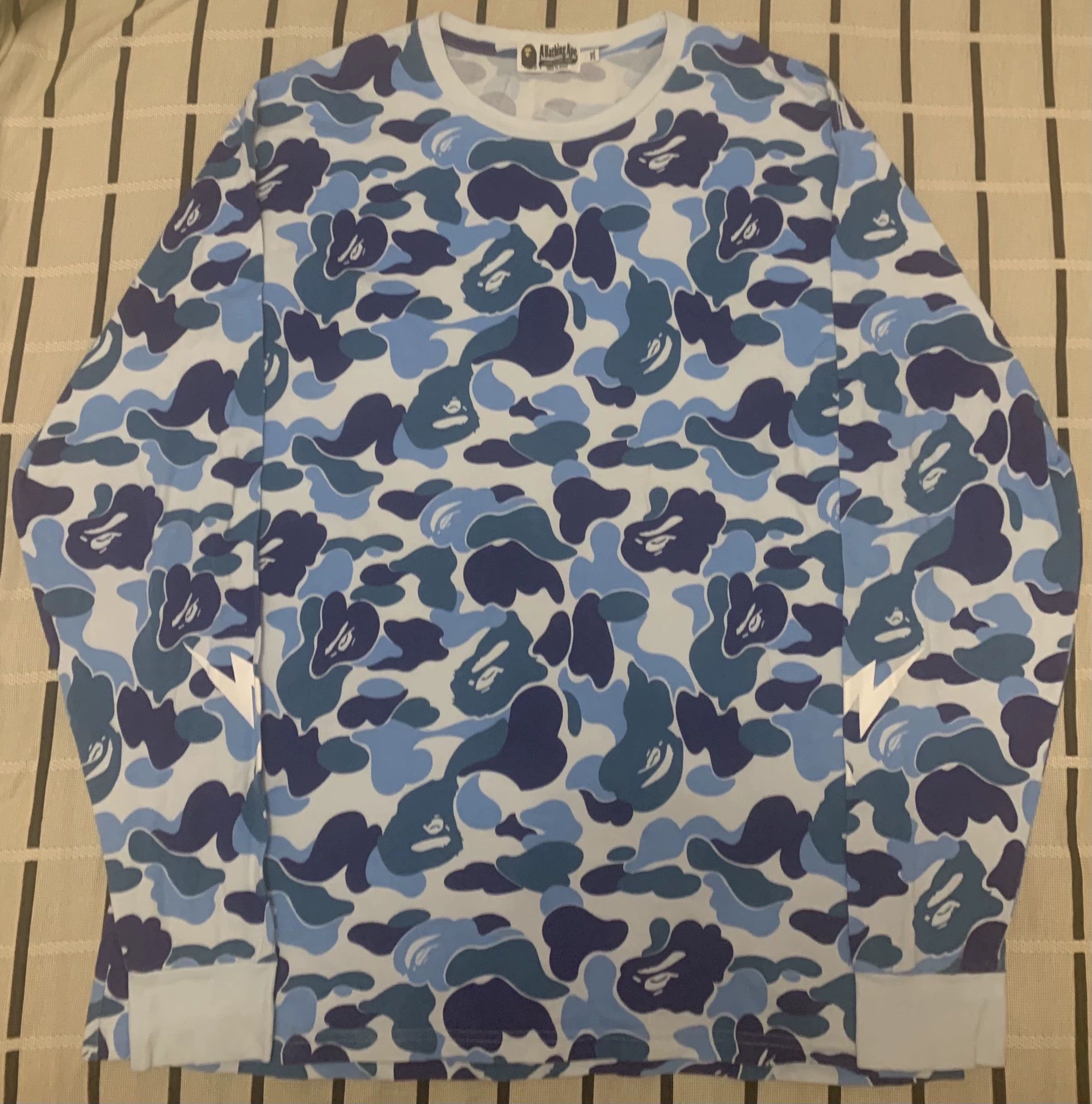 Bape Bape Camo Blue T-Shirt XXL Men Size US XXL / EU 58 / 5 - 1 Thumbnail