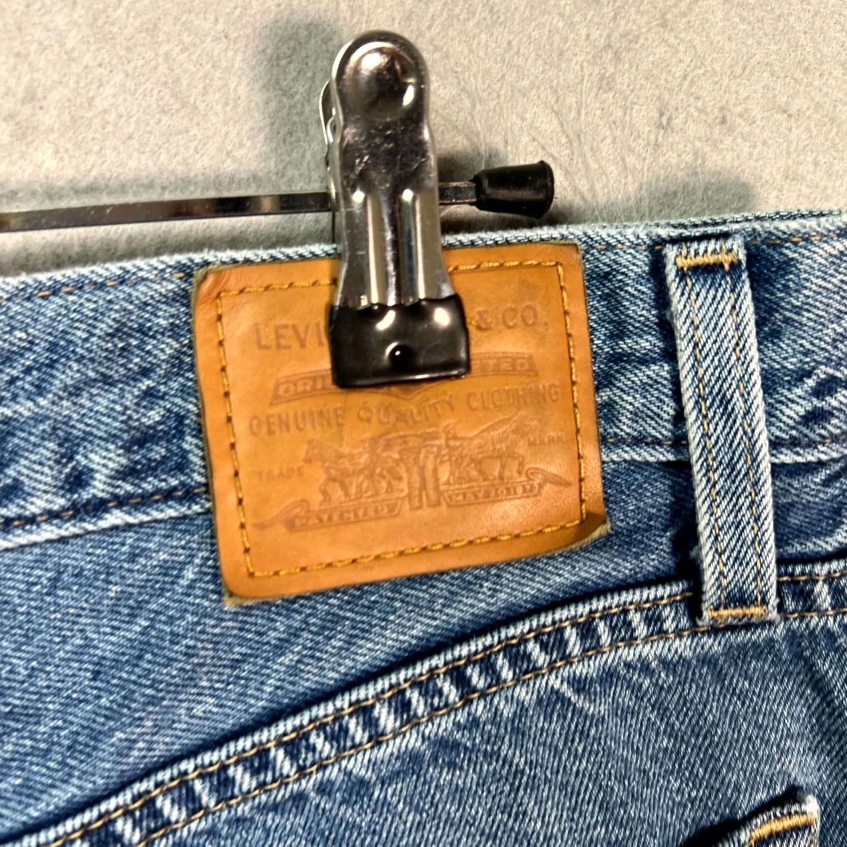 Levi's Levis Jeans Womens Size 28 x 30 Blue Denim Baggy Dad High Rise Relaxed Fit Size 28" / US 6 / IT 42 - 3 Thumbnail