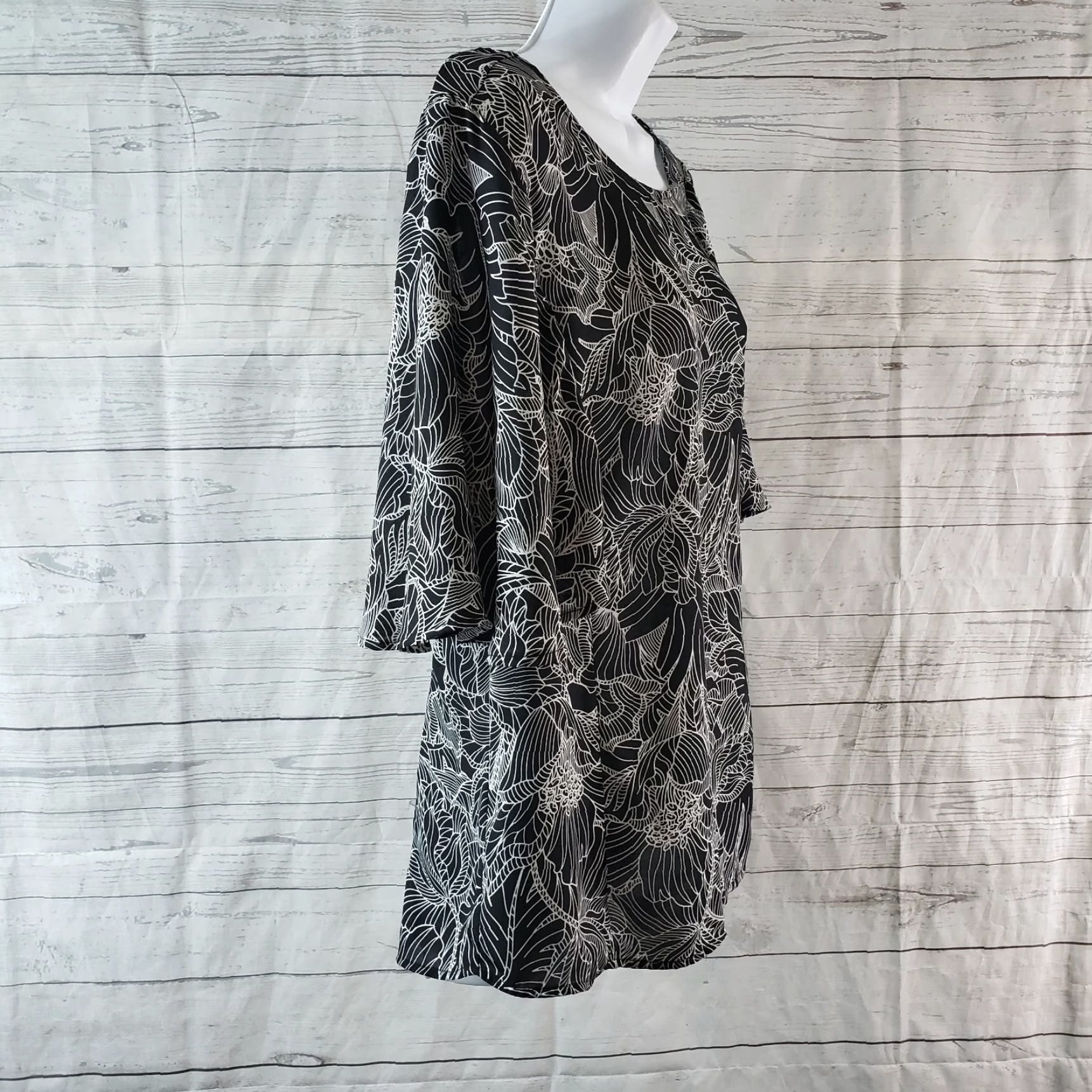 Vintage Daniel Rainn Womens Blouse Large Black White Floral Scoop Neck Back Size L / US 10 / IT 46 - 3 Thumbnail