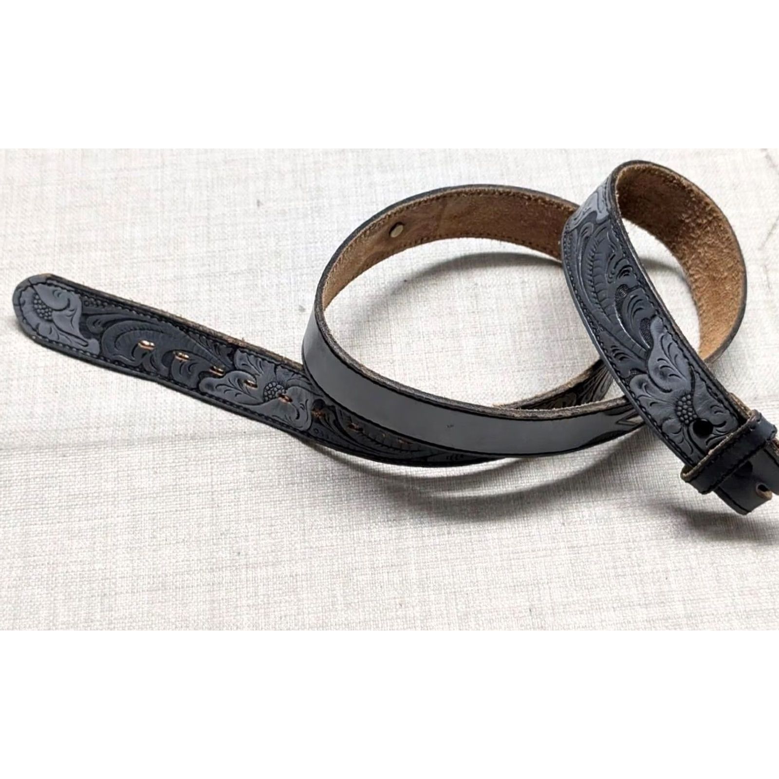 Vintage VINTAGE Western Belt Men 40 Gray Leather Cowhide Tooled Buckle Floral 1-1/2" Belt Width Size 40 - 5 Thumbnail