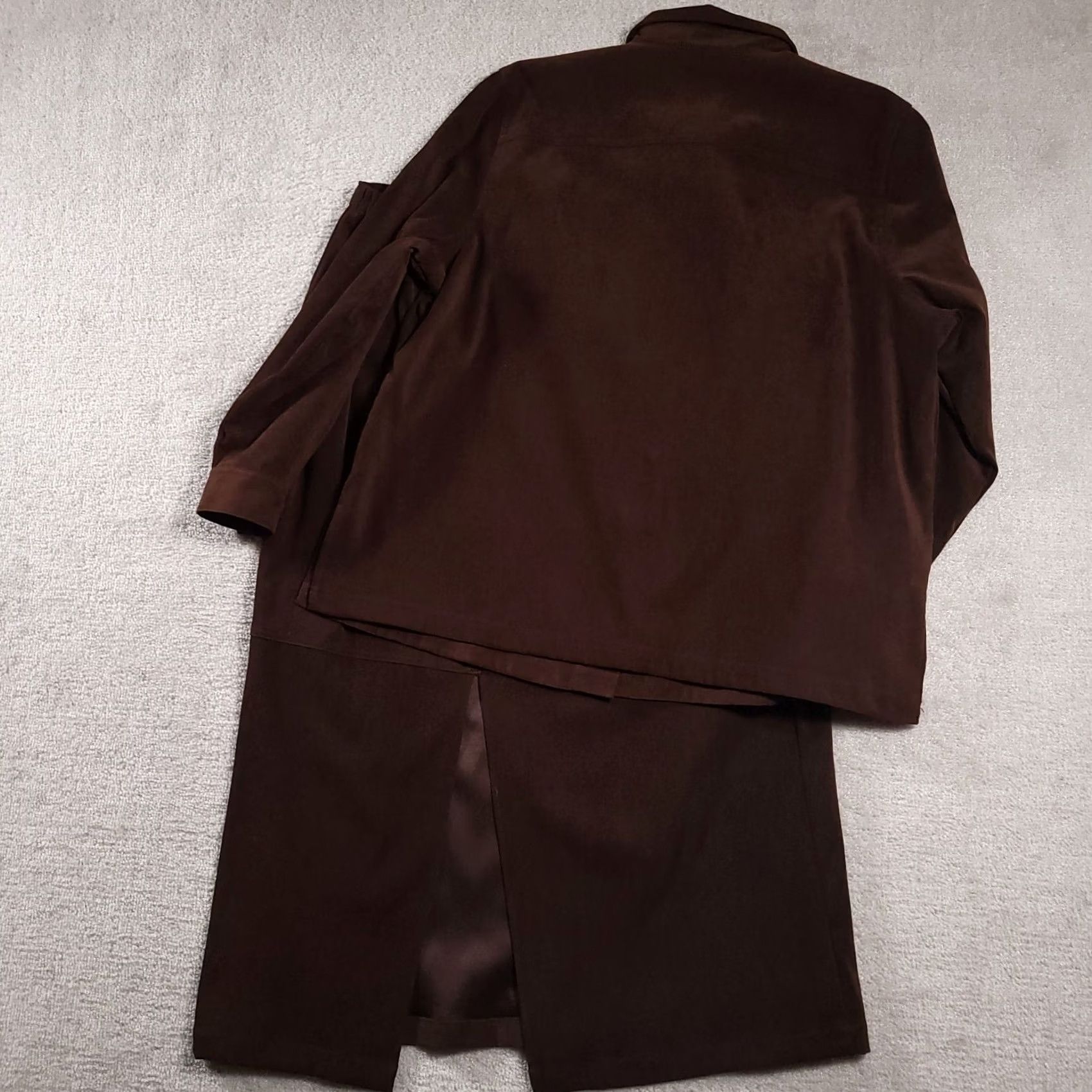 Vintage VINTAGE White Stag 2 Piece Set Button Up Shirt Skirt Brown L/S Suede Women 18W 90s Business Formal Travel - Womens Size M / US 6-8 / IT 42-44 - 2 Thumbnail