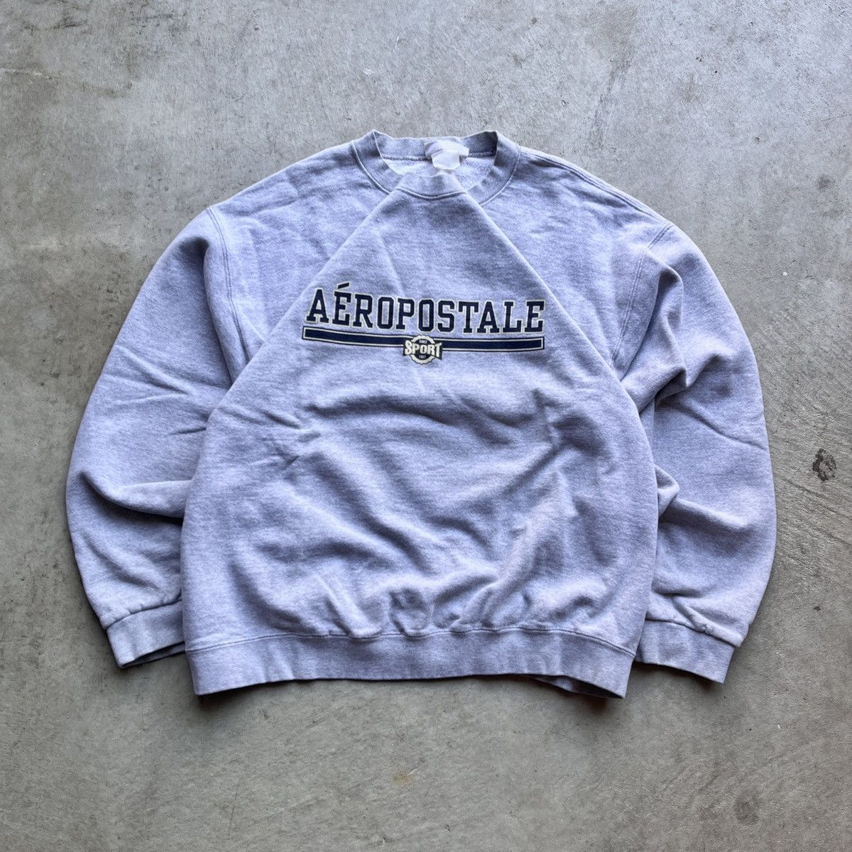 Aeropostale Vintage 90’s Aeropostale Gray Logo Crewneck Sweatshirt Size US L / EU 52-54 / 3 - 1 Thumbnail