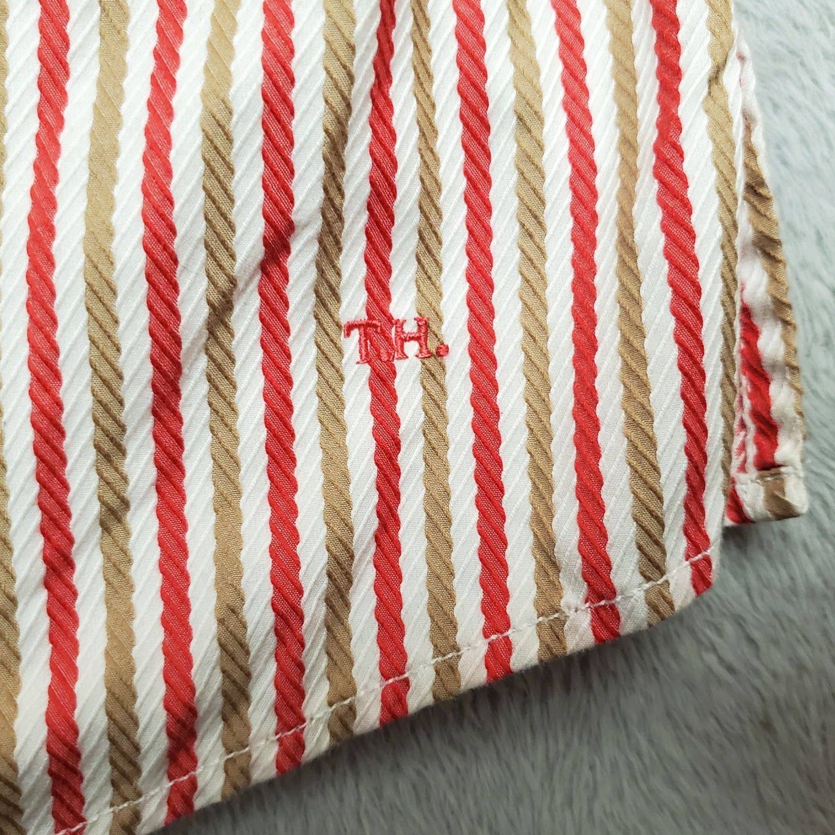 Tommy Hilfiger VINTAGE Tommy Hilfiger Shirt Womens 18 Red Striped Long Sleeve Button Top Size XXL / US 16-18 / IT 52-54 - 4 Thumbnail