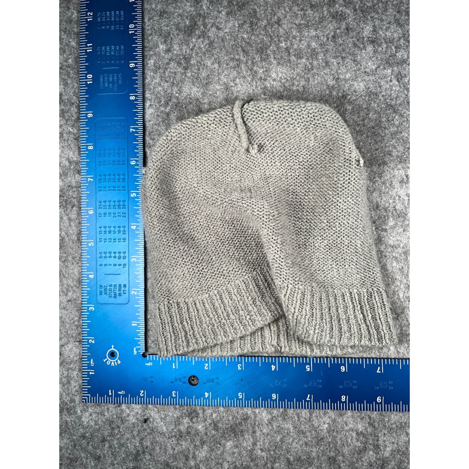 Vintage Beanie Toque Adult One Size Gray Knit 100% Acrylic Snow Ski Winter Size ONE SIZE - 4 Thumbnail