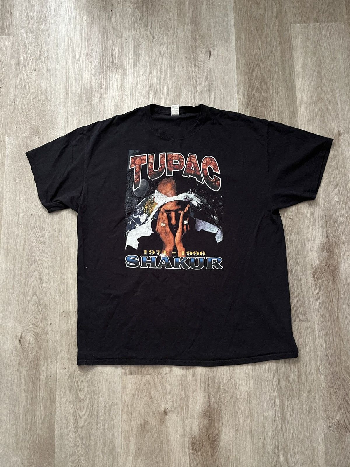 image of Grail x Rap Tees Vintage Tupac Shakur Memorial Shirt in Black, Men's (Size 2XL)