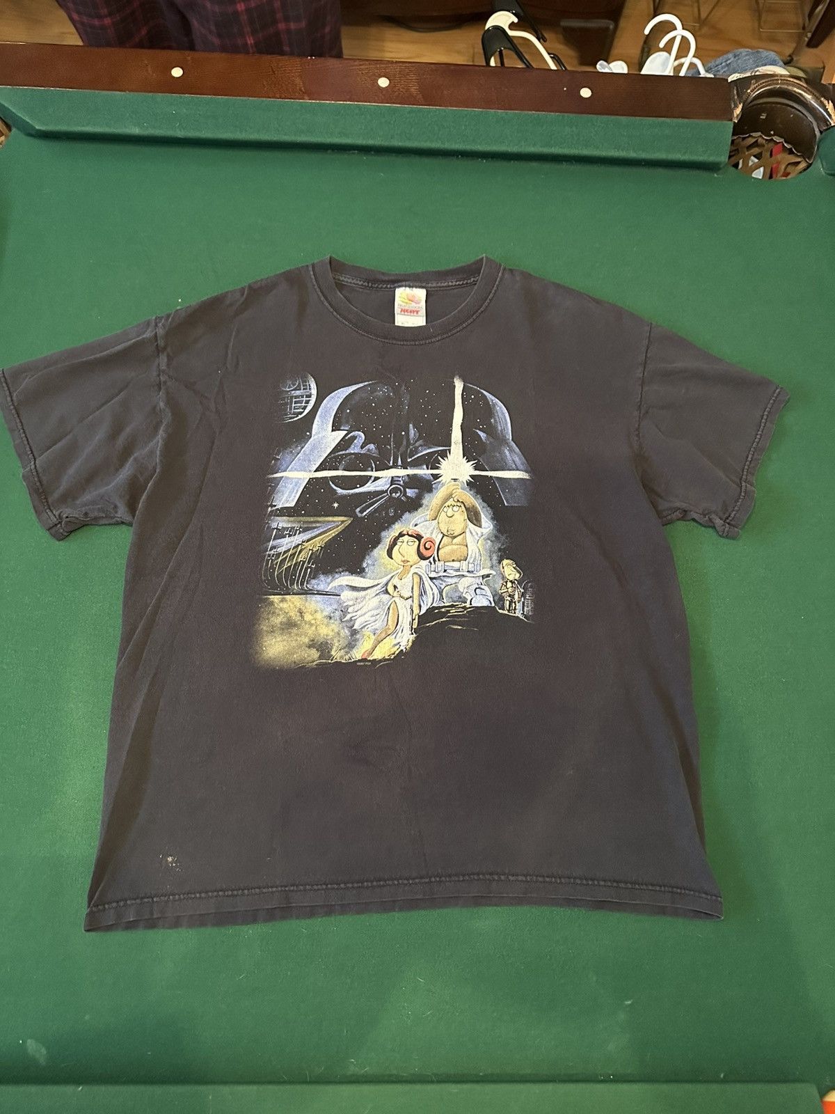 Vintage Family Guy tee Size US XL / EU 56 / 4 - 1 Thumbnail