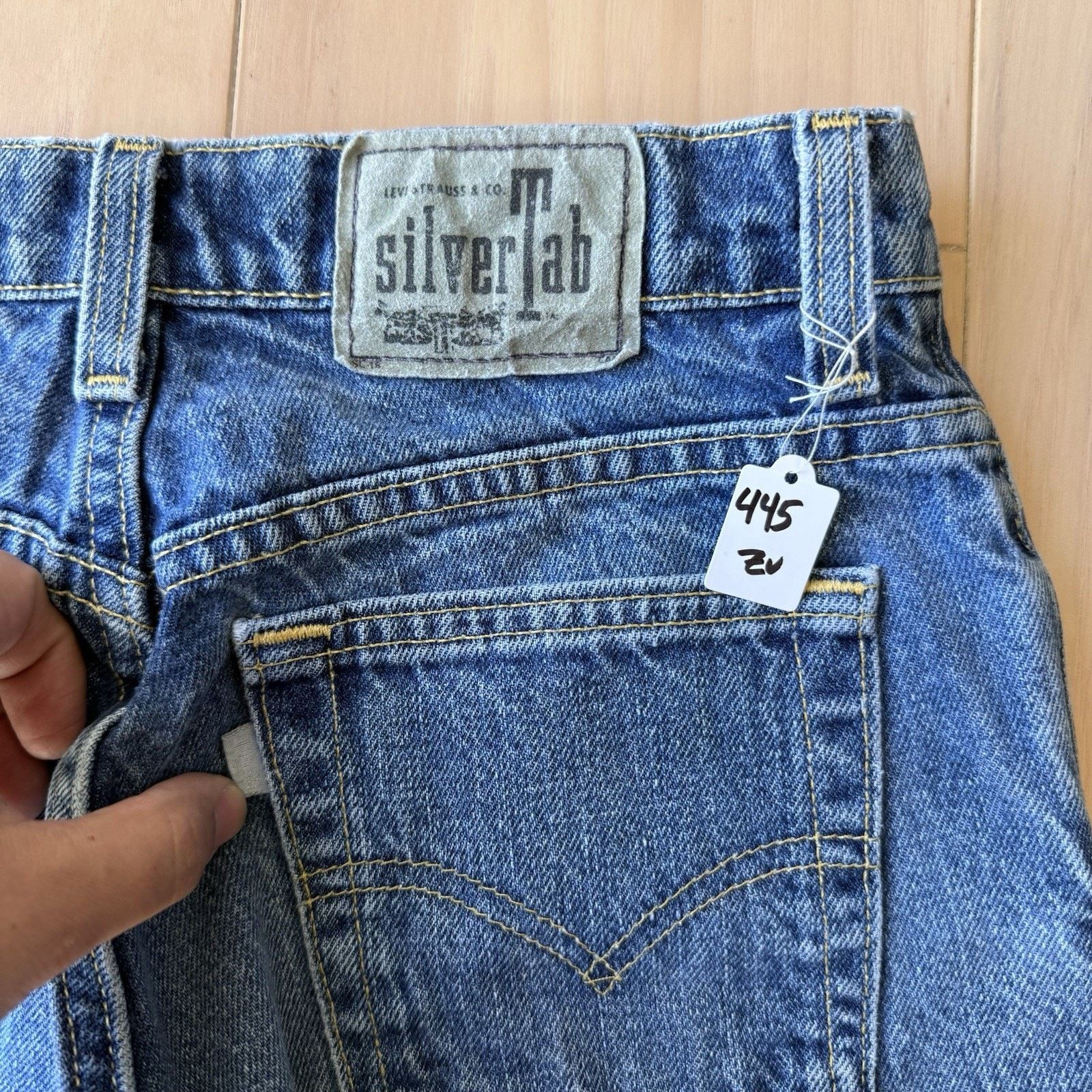 Levi's × Vintage Vintage Levis Silver Tab Jeans 28 Blue Medium Wash 90s Size 28" / US 6 / IT 42 - 10 Thumbnail