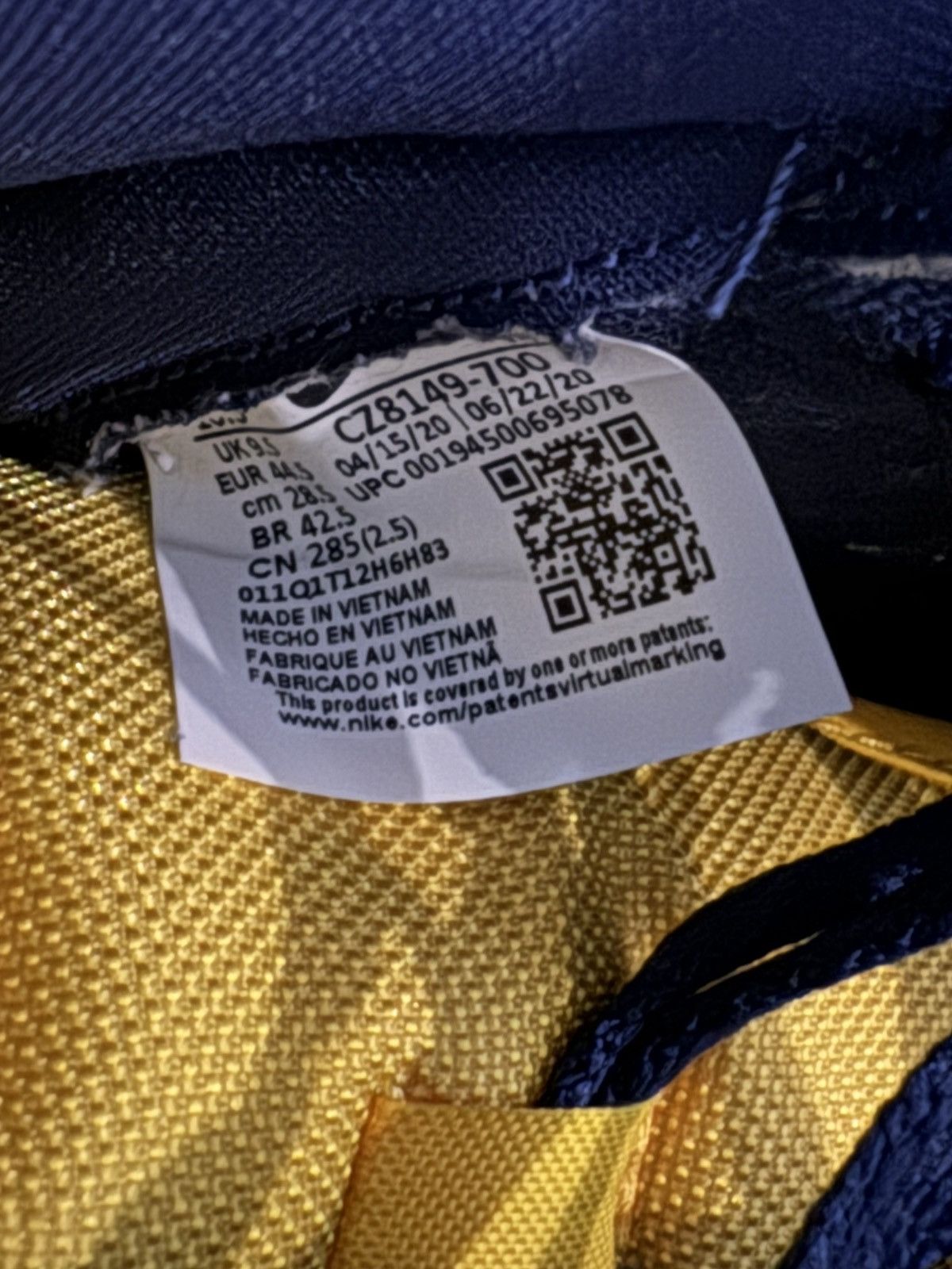 Nike ***RARE NIKE MICHIGAN DUNK Size US 10.5 / EU 43-44 - 4 Thumbnail