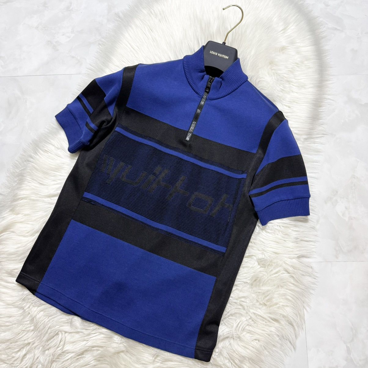 Louis Vuitton Authentic Louis Vuitton half-zip Knit Sweater Polo Shirt Size US S / EU 44-46 / 1 - 4 Thumbnail