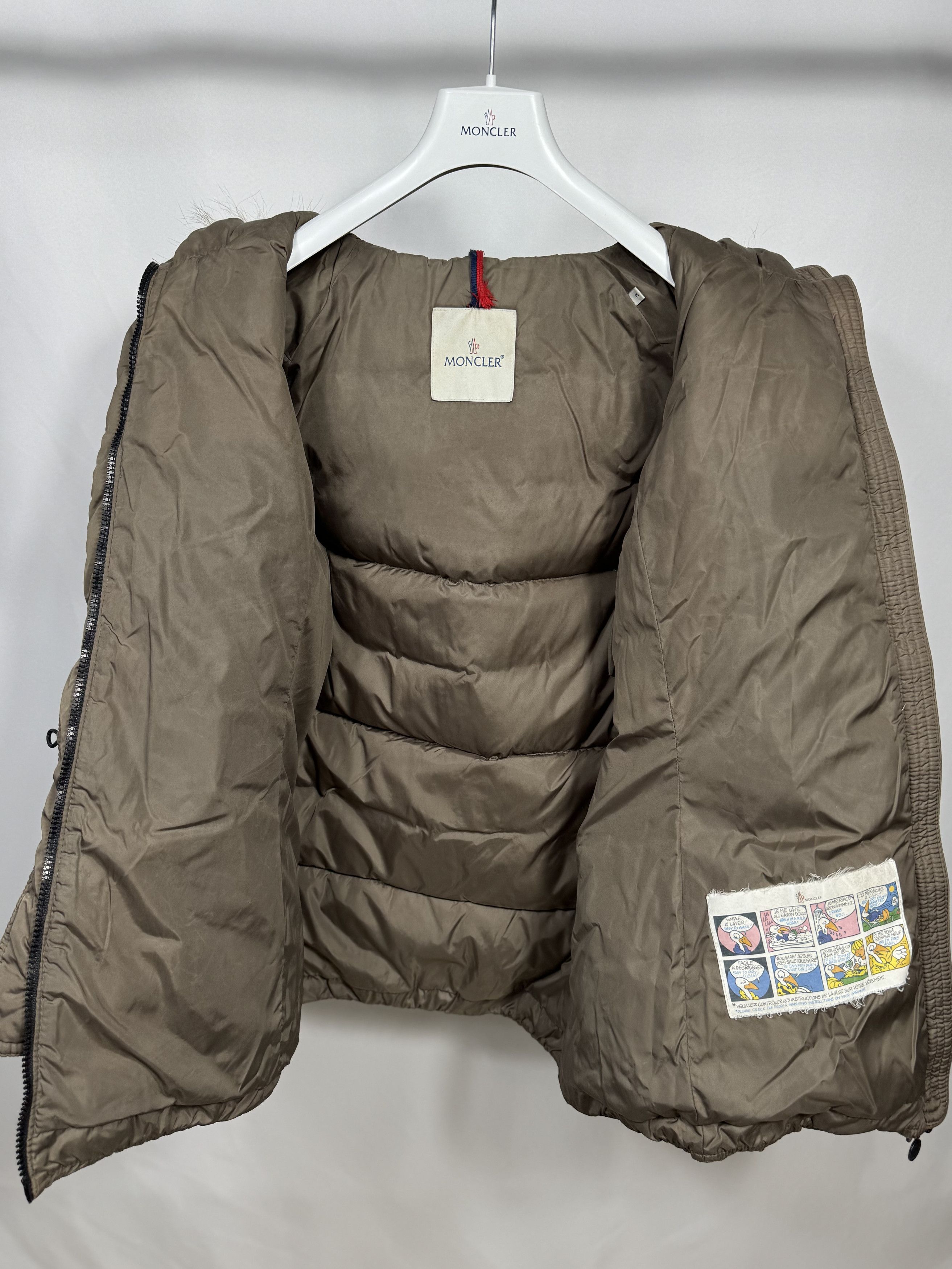 Moncler Moncler Gene Ladies Jacket Size M / US 6-8 / IT 42-44 - 4 Thumbnail