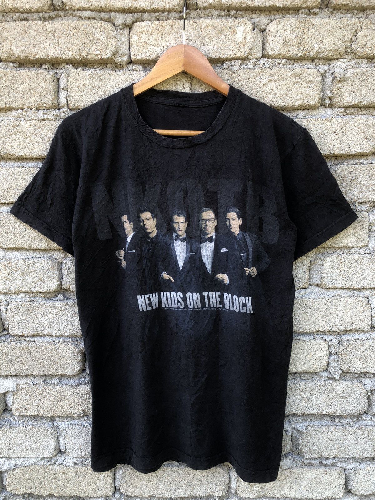 Band Tees × Nirvana × Vintage Vintage Y2K New Kids On The Block North American Tour Tee Size US L / EU 52-54 / 3 - 1 Thumbnail