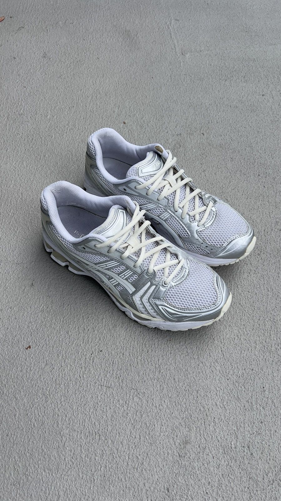 Asics × JJJJound ASICS Gel Kayano 14 JJJJound Silver Size US 10 / EU 43 - 3 Thumbnail