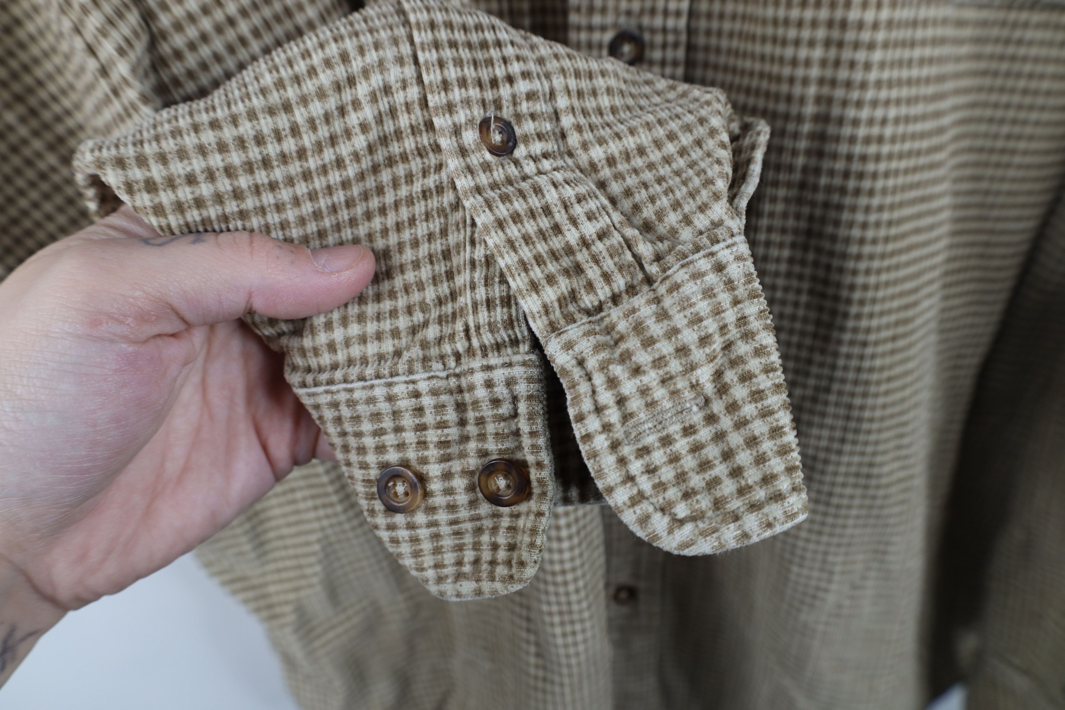 Eddie Bauer Vintage 90s Eddie Bauer Corduroy Collared Button Down Shirt Size US XL / EU 56 / 4 - 6 Thumbnail