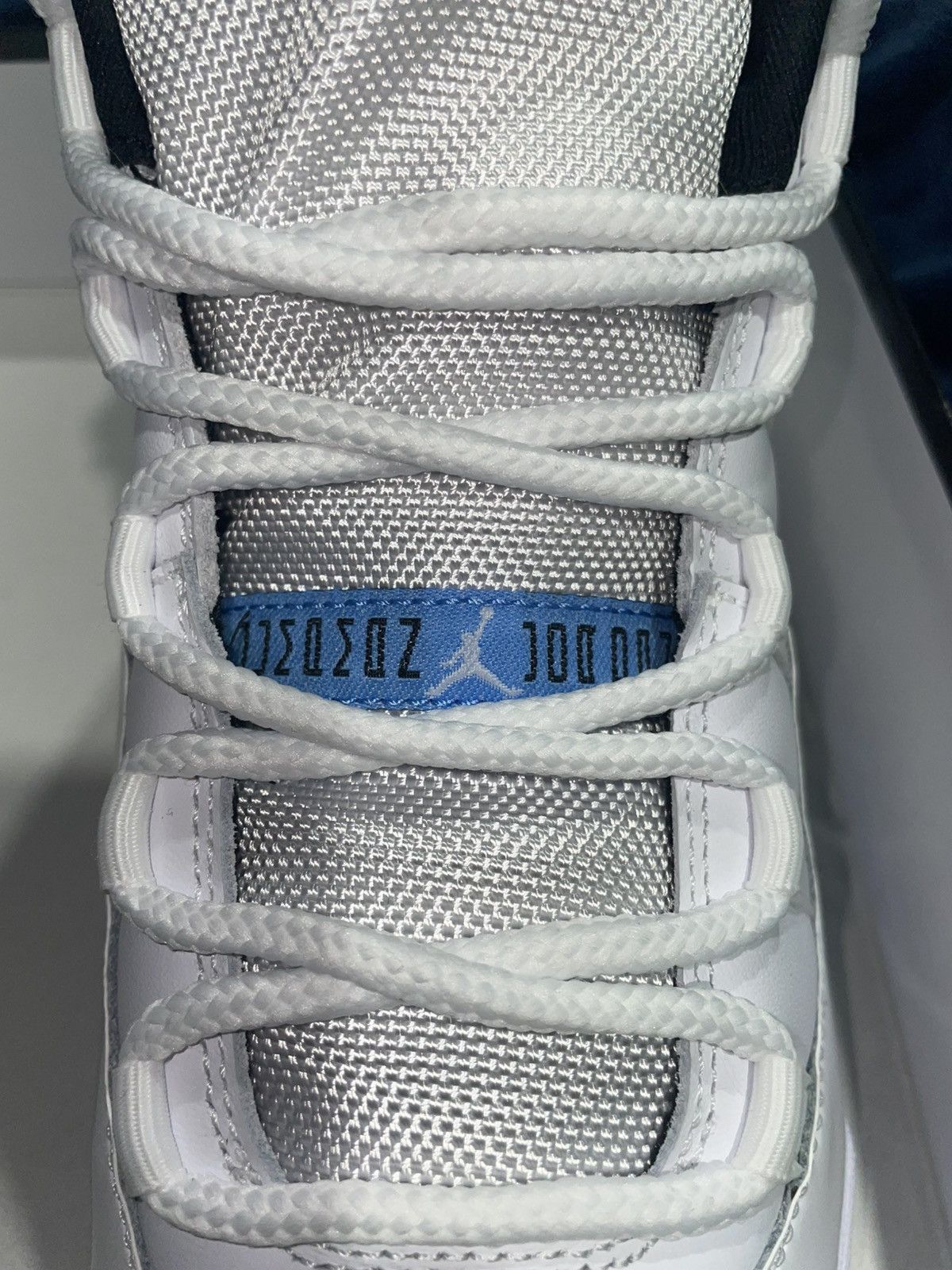 Jordan Brand Jordan 11 Retro ‘Columbia / Legend Blue’ Size US 10 / EU 43 - 7 Thumbnail