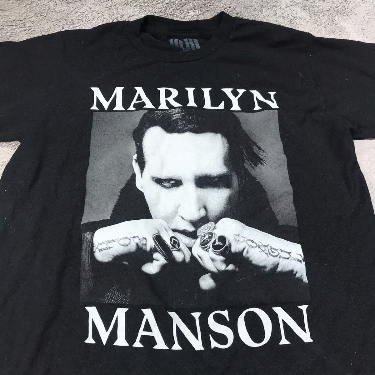 Vintage Vintage Y2K Marilyn Manson Band Tee Graphic Punk Dark Boxy S Size US S / EU 44-46 / 1 - 2 Thumbnail