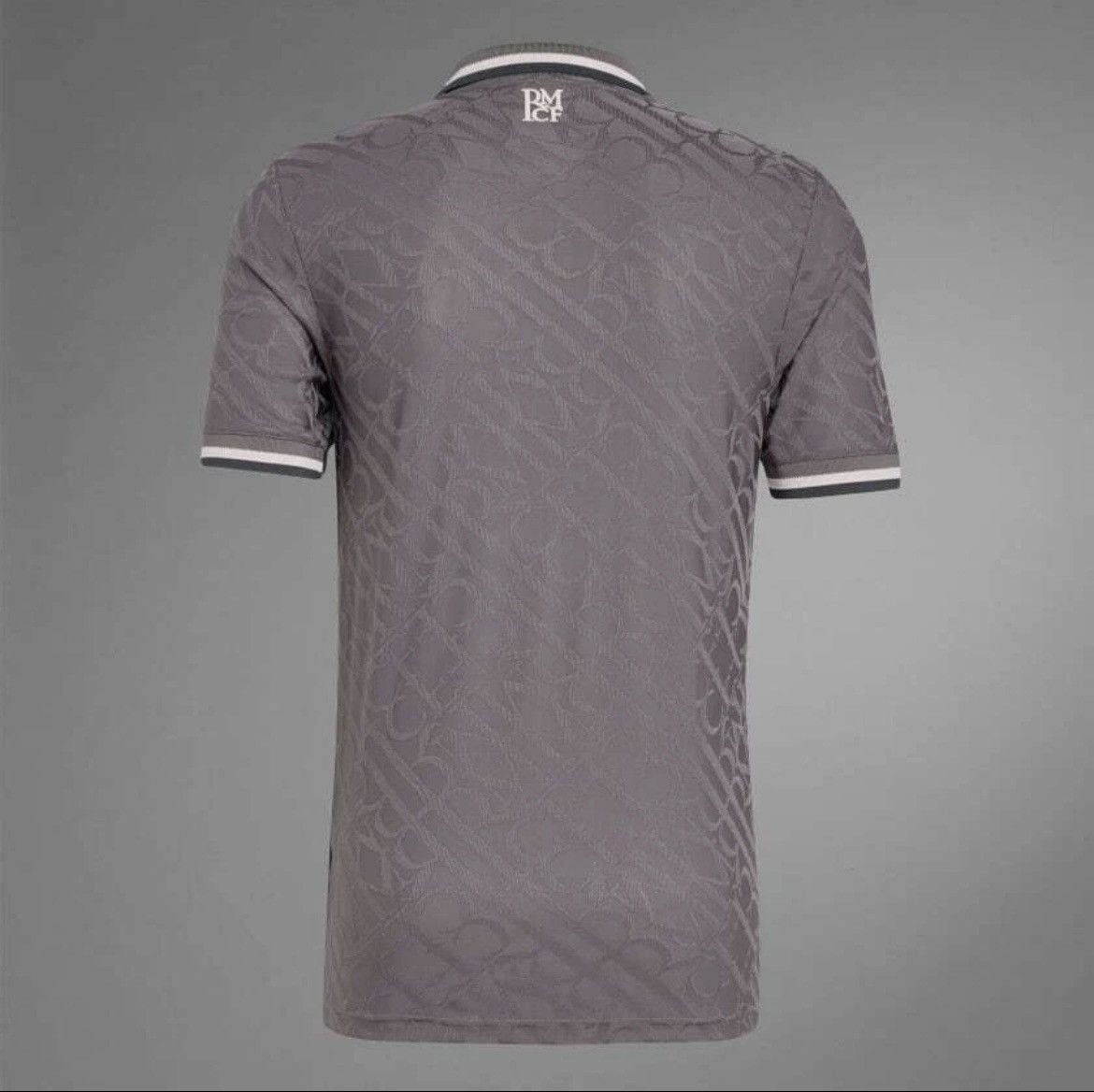 Adidas Adidas x Real Madrid 3rd Home Jersey 24/25 IY1761 Men Size L Size US L / EU 52-54 / 3 - 4 Thumbnail