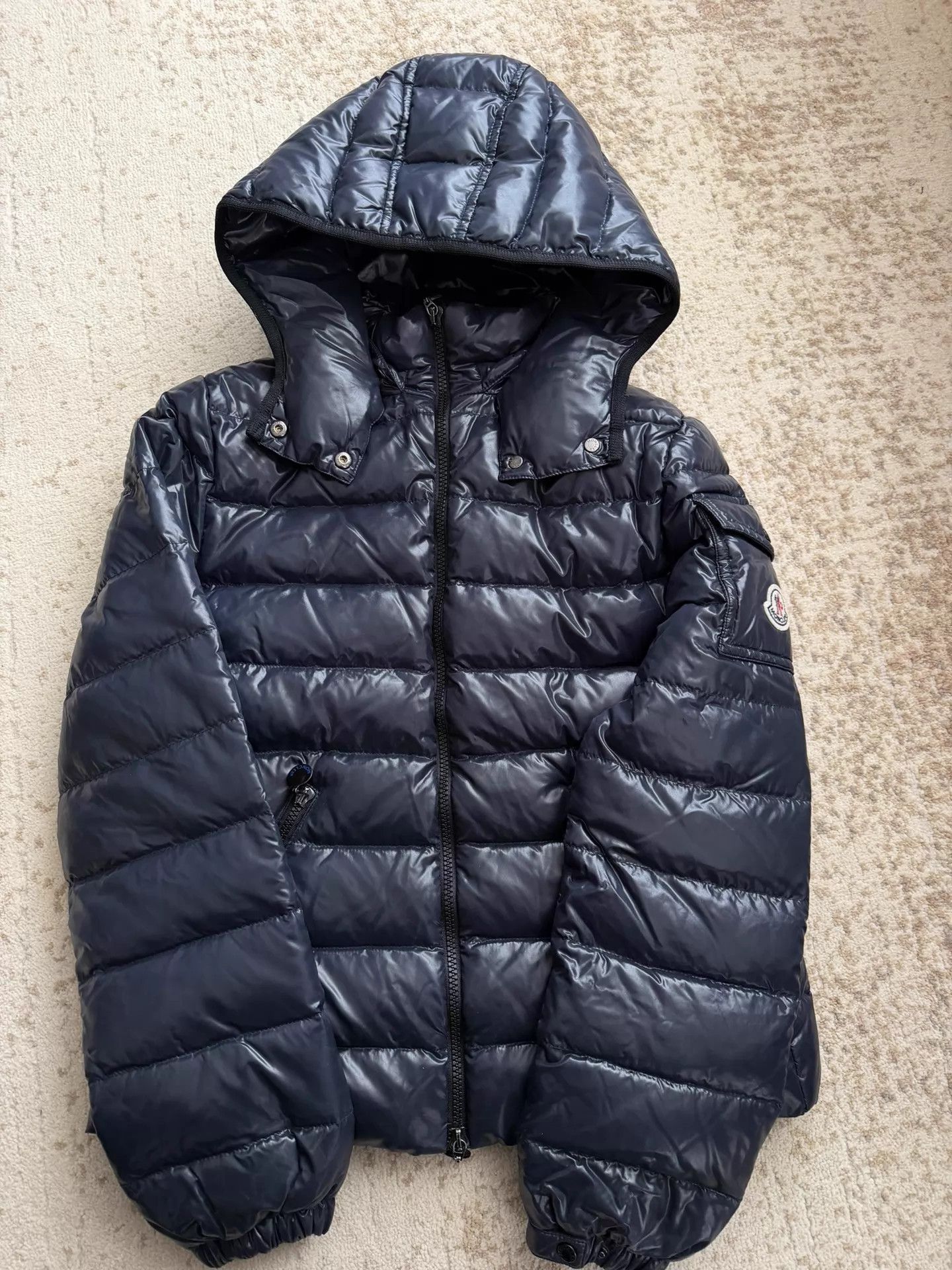 Moncler Moncler baby navy blue puffer jacket size 14Y Size XS / US 0-2 / IT 36-38 - 1 Thumbnail
