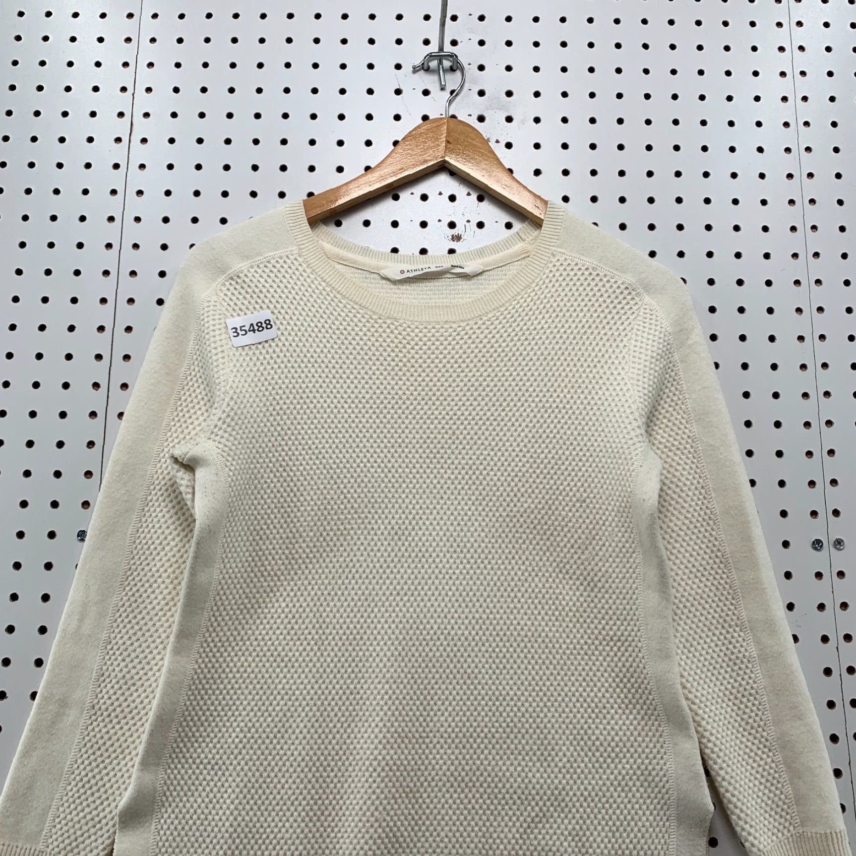 Athleta Athleta Thermal Active Shirt Womens 2XS Ivory Long Sleeve Crew Neck Pullover Athletic 2XS Women Casual Activewear Size XXS / US 00 / IT 34 - 2 Thumbnail