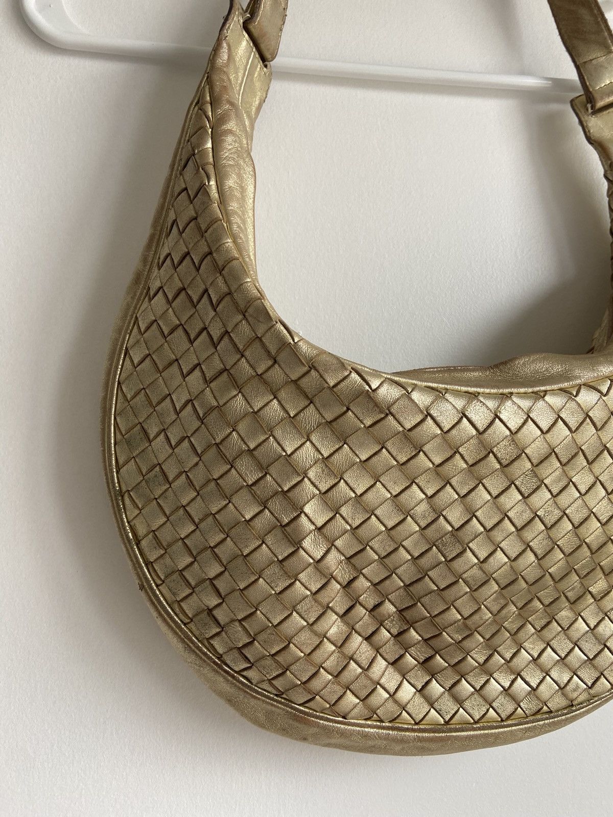 Bottega Veneta Bottega Veneta Gold Intrecciato Hobo Bag Size ONE SIZE - 3 Thumbnail