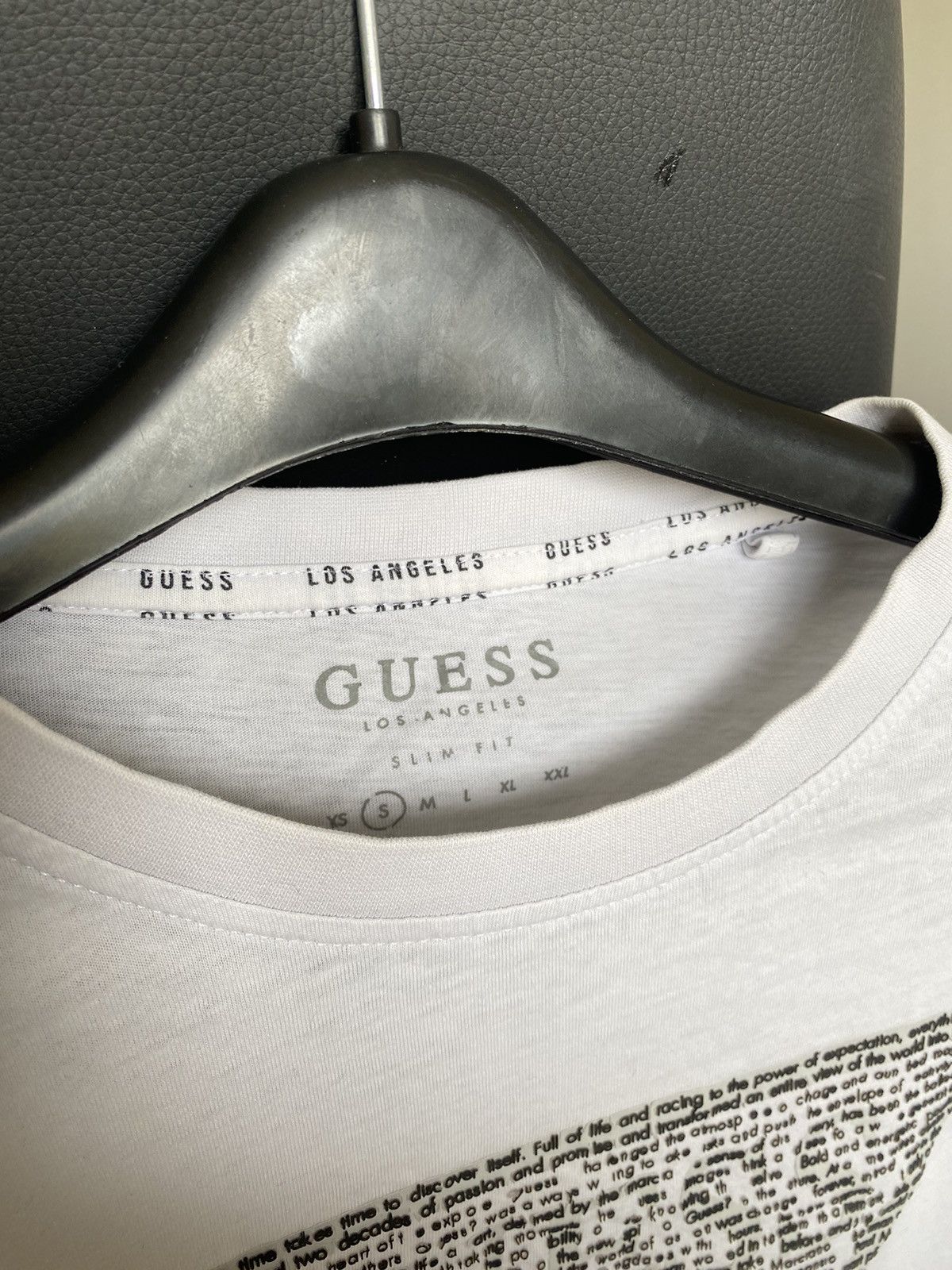 Guess Guess t shirt shot sleeve big logo center luxury Size US S / EU 44-46 / 1 - 5 Thumbnail