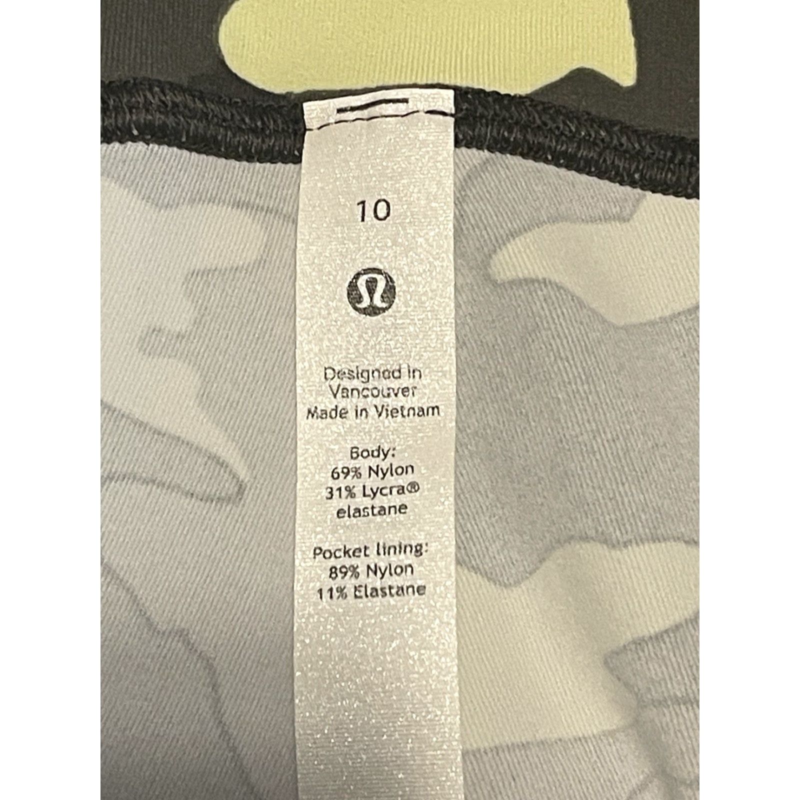 Lululemon Lululemon Swift Speed High-Rise Tight Heritage Camo 28" Size 10 Size ONE SIZE - 4 Thumbnail