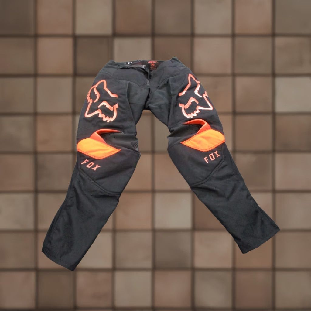 Fox Racing Fox Leather Pants Men's 30 Jogger Pants Black Fox Racing Pants Mens 30 Leather Motorcross Driving Biker Activewear 90s Fox Size US 30 / EU 46 - 1 Thumbnail