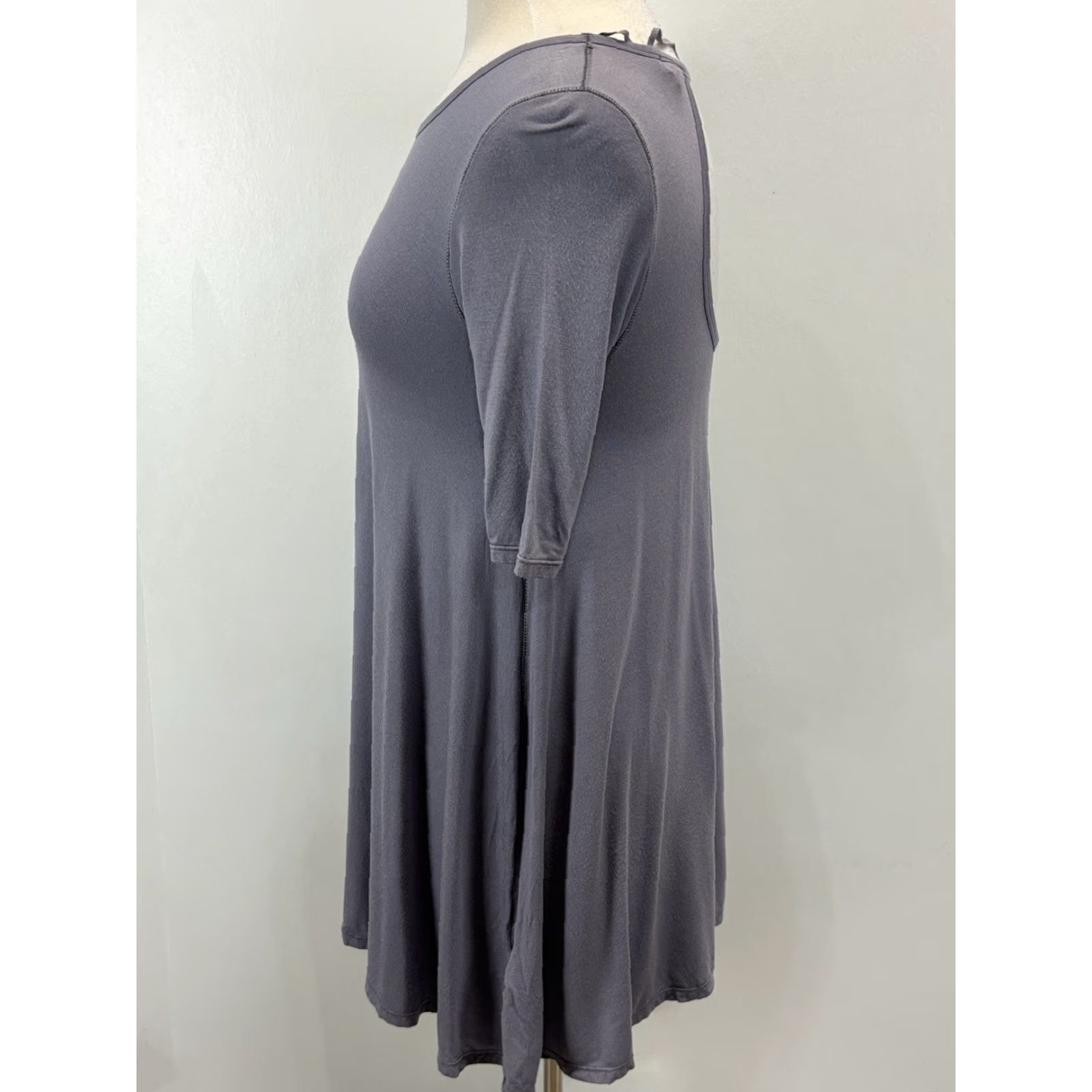 Free People VINTAGE Free People Swing Dress Women XS Grey Purple Short Sleeve Stretch Casual Size XS / US 0-2 / IT 36-38 - 2 Thumbnail