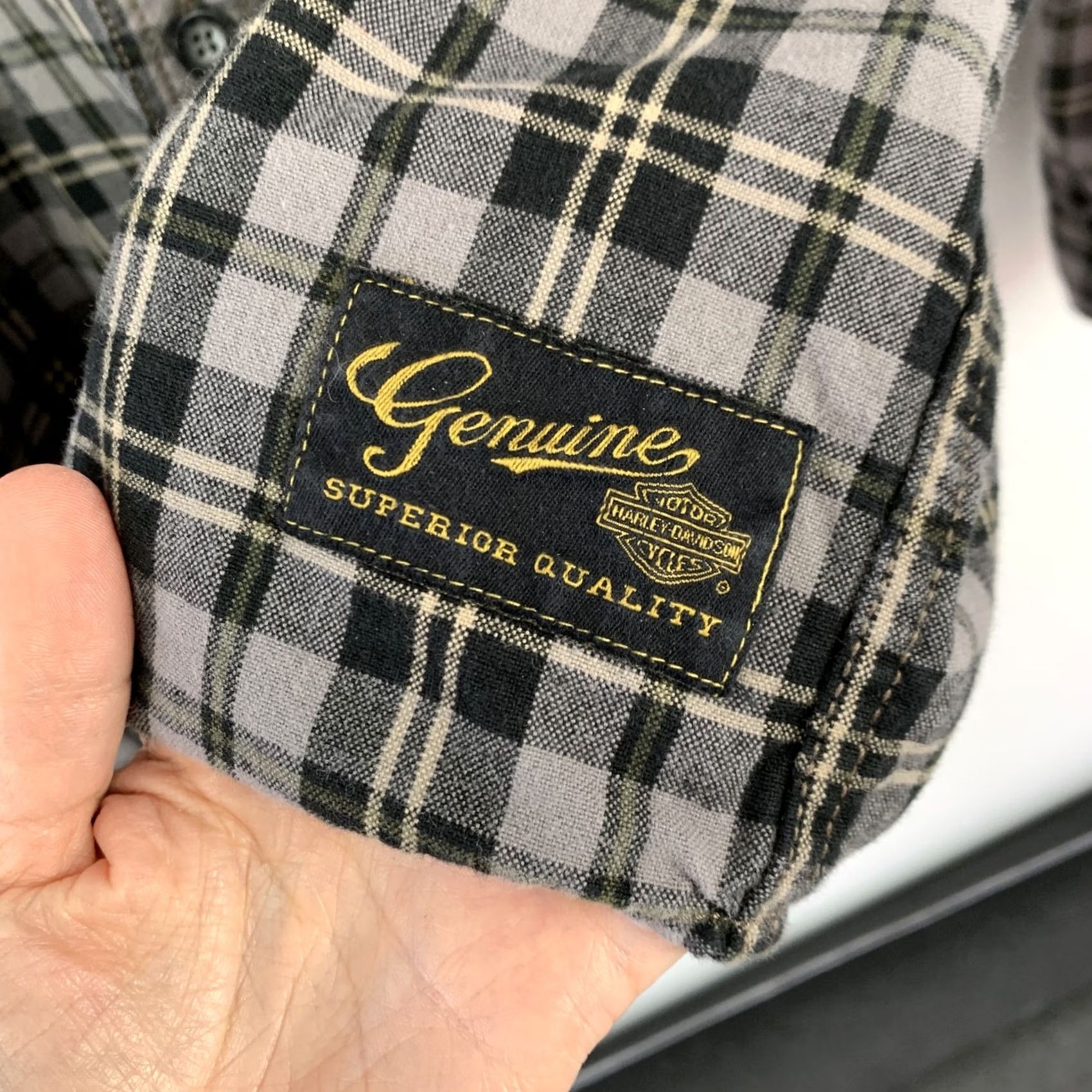 Harley Davidson Harley-Davidson Men's L Plaid Flannel Button Down Shirt Gray Black Felt Spellout Shirt Size US L / EU 52-54 / 3 - 5 Thumbnail