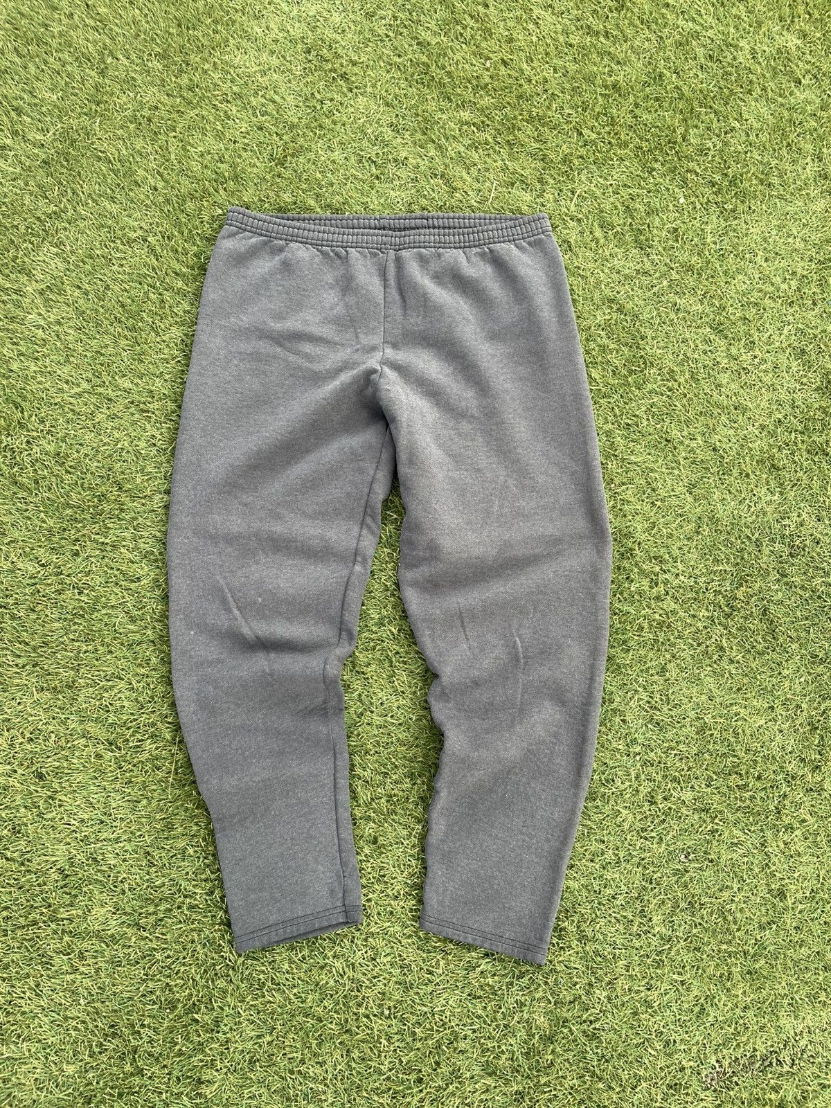 Hanes Vintage Hanes Her Way Sweatpants Women small gray Size 22" - 1 Thumbnail