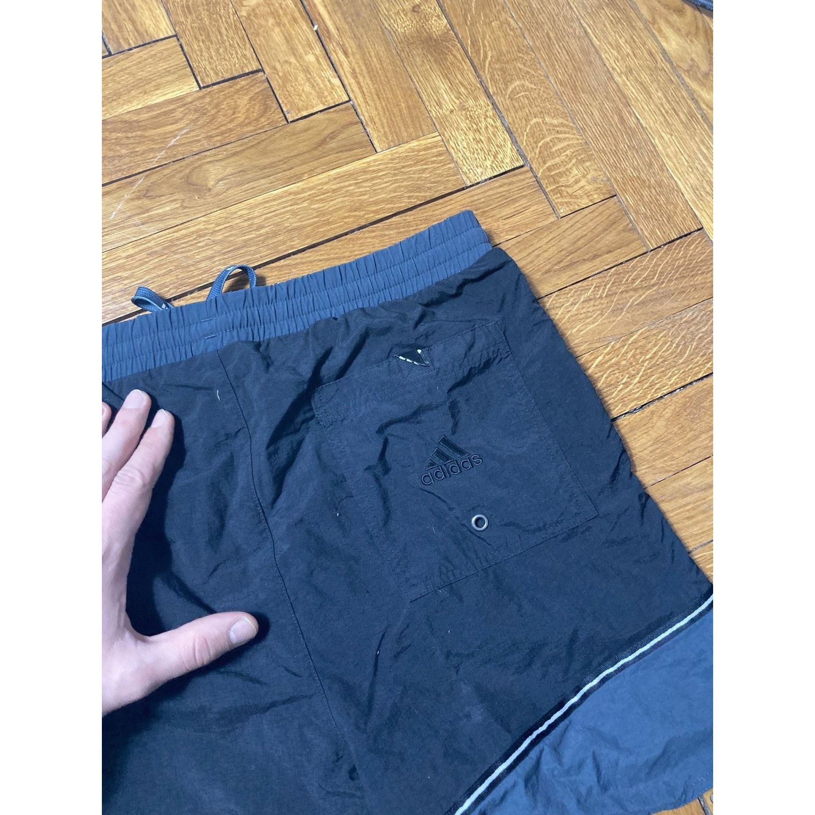 Adidas × Vintage 90s Vintage Adidas Big Logo Nylon Shorts Size US 32 / EU 48 - 3 Thumbnail