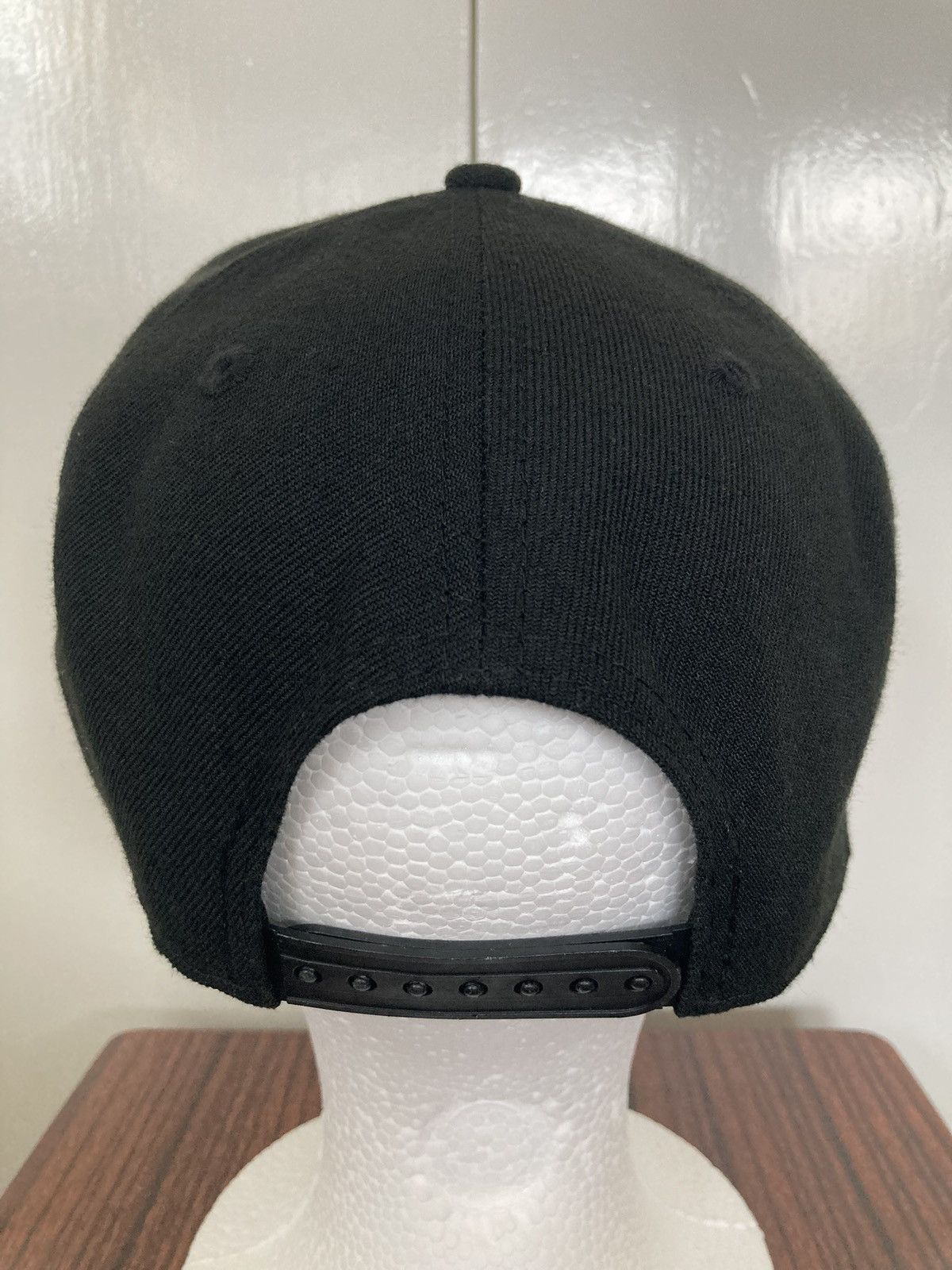 New Era NEW ERA 9FIFTY LOS ANGELES KINGS SNAPBACK HAT CAP NHL HOCKEY Size ONE SIZE - 7 Thumbnail