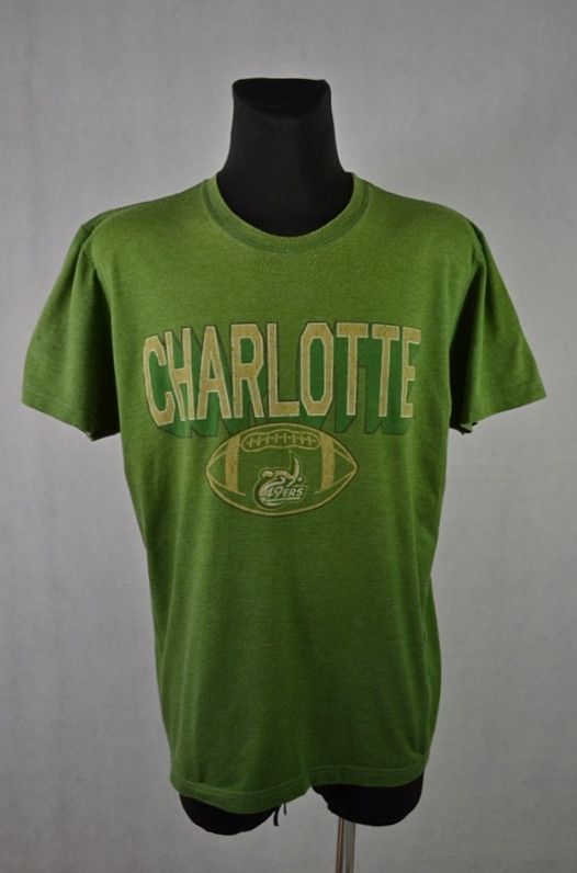 NBA × NCAA × NFL Charlotte 49ers Vintage tee Size US L / EU 52-54 / 3 - 1 Thumbnail