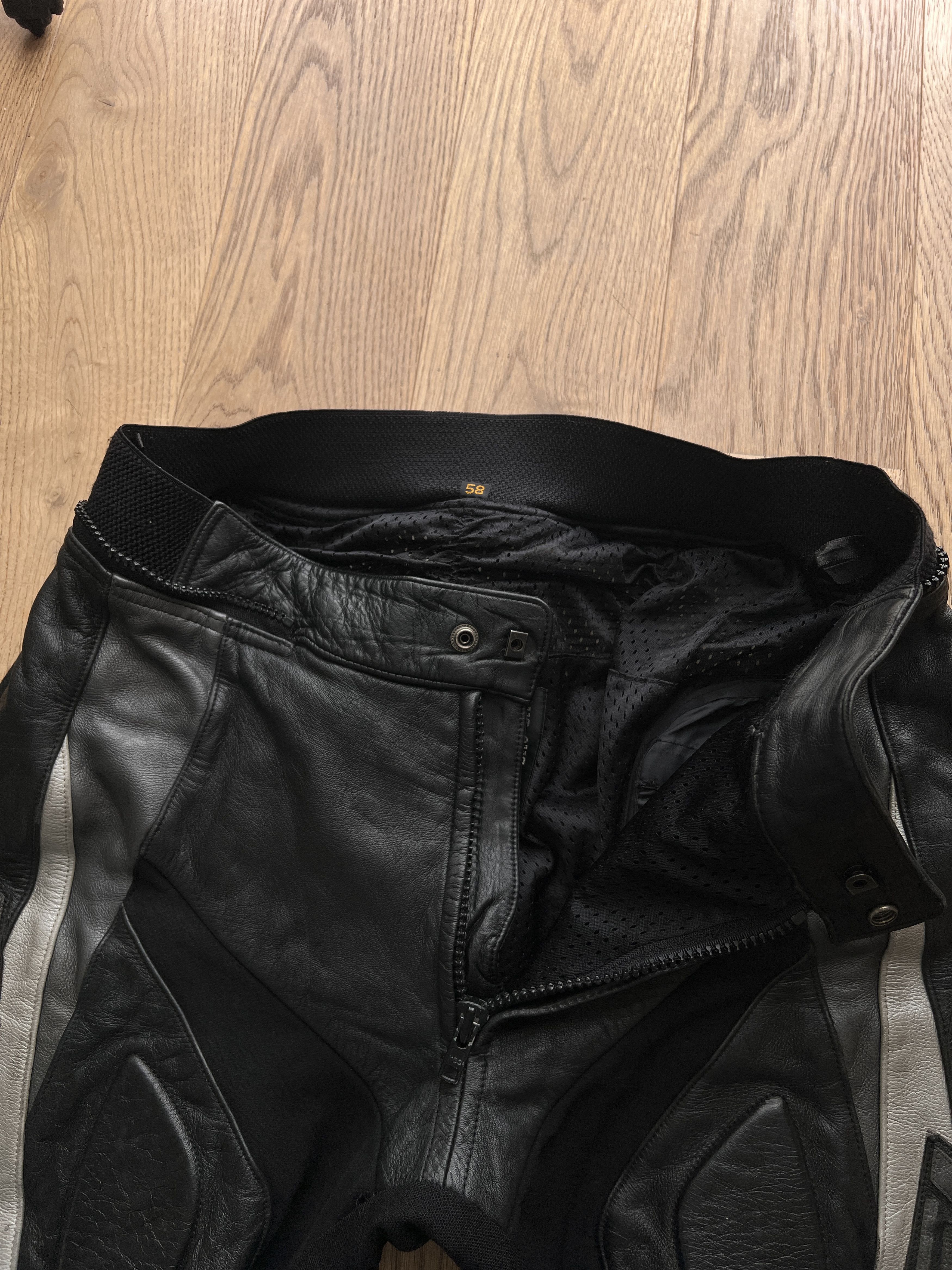 If Six Was Nine Racing leather vintage pants biker avant garde 2000s opium Size US 36 / EU 52 - 18 Thumbnail