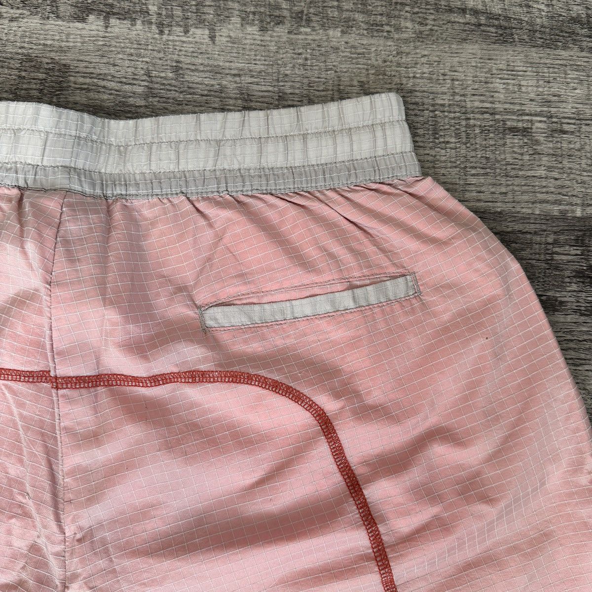 Pleasures Tempo Active Shorts Size US 32 / EU 48 - 5 Thumbnail