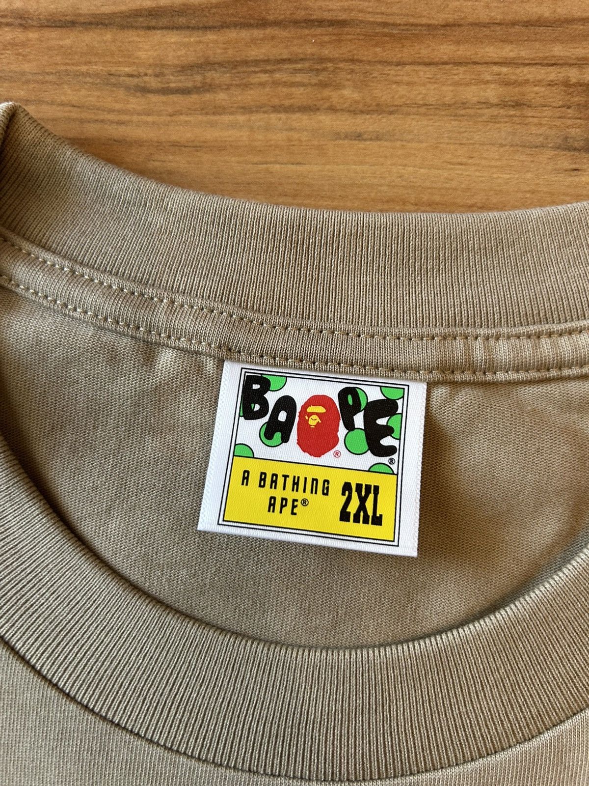 Bape NEW Bape Beige Graffiti Logo Tee Size US XXL / EU 58 / 5 - 5 Thumbnail