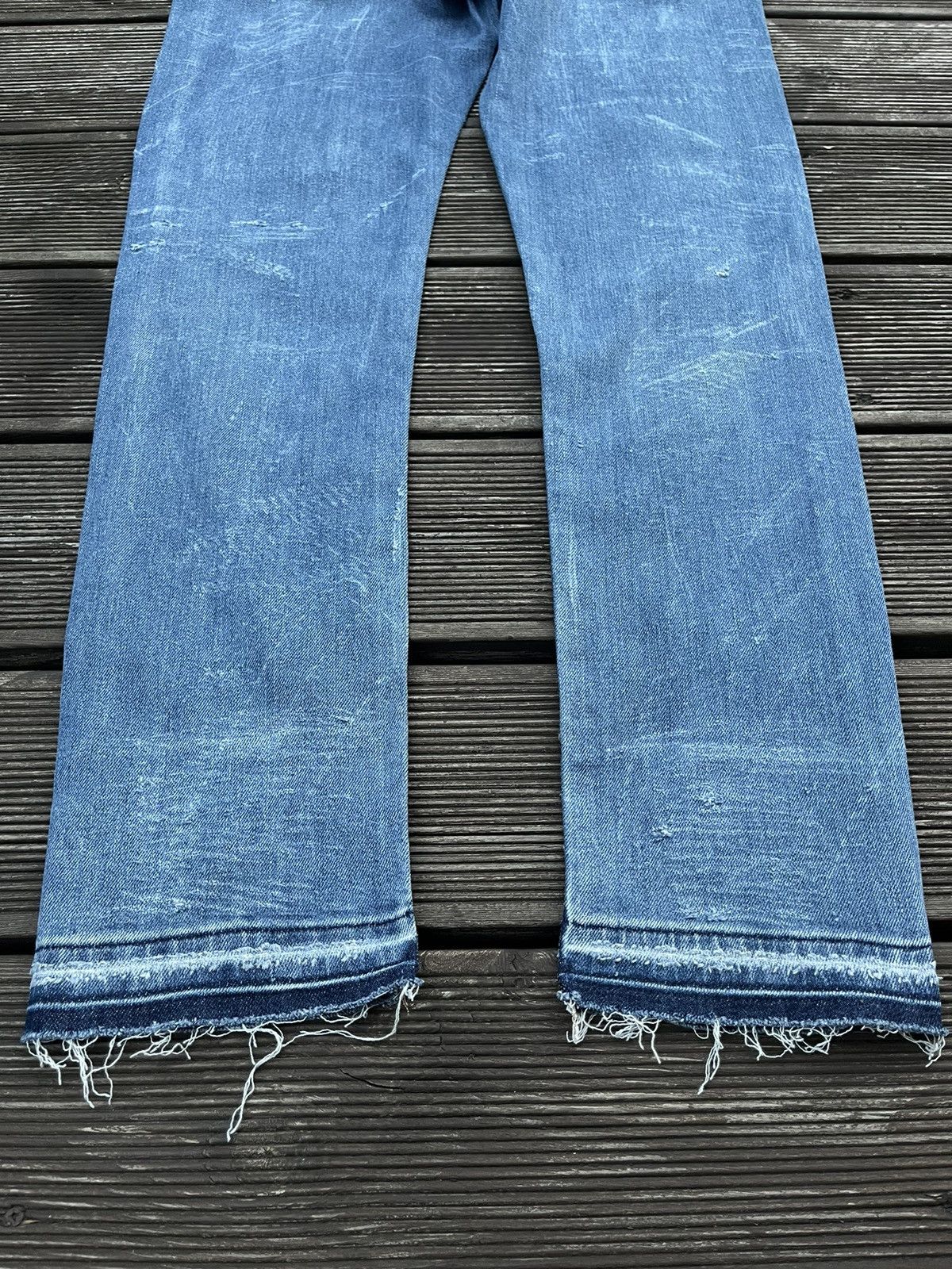 Japanese Brand × Uniqlo Uniqlo Distressed Jeans Pants Blue Skinny Fit 33 Size US 33 - 8 Thumbnail