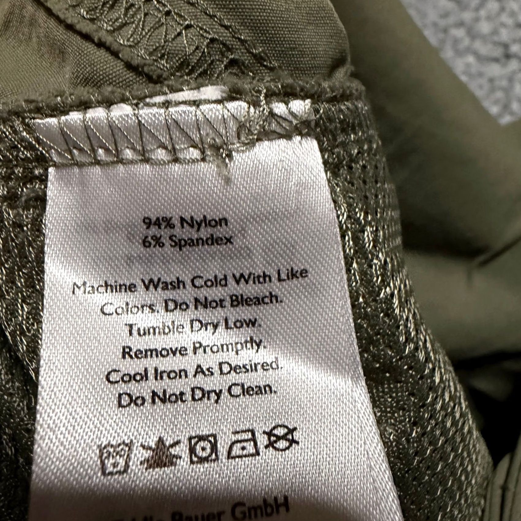Eddie Bauer Eddie Bauer Pants Womens 16 Green Capri Hiking Nylon Outdoor Cargo Size 38" / US 16 / IT 52 - 6 Thumbnail