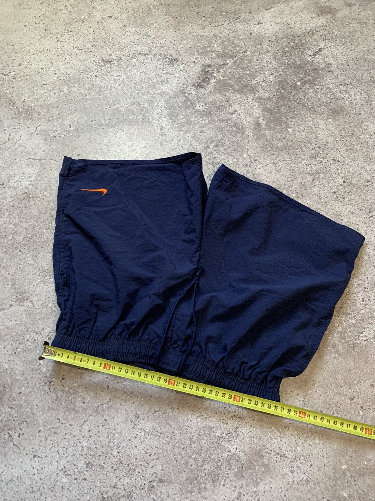 Nike × Vintage 00s Vintage Nike Big Logo Drill Shorts Rare Size US 26 / EU 42 - 10 Thumbnail